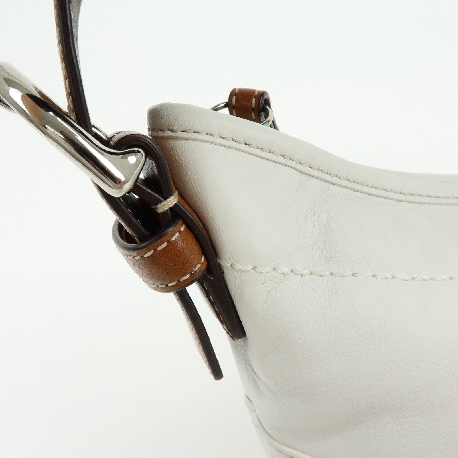 COACH Leather Shoulder Bag Hand Bag White Camel