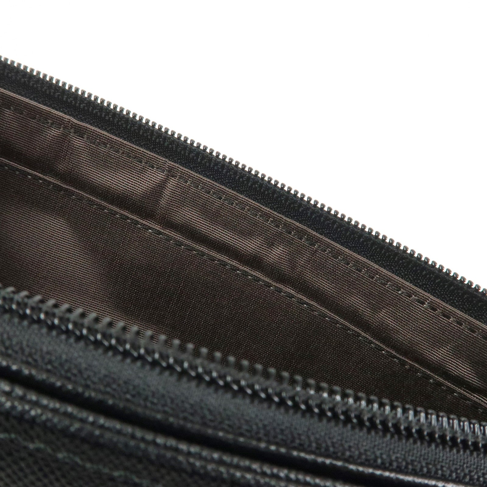 BURBERRY Embosed Leather Shoulder Bag Hand Bag Shoulder Bag Black