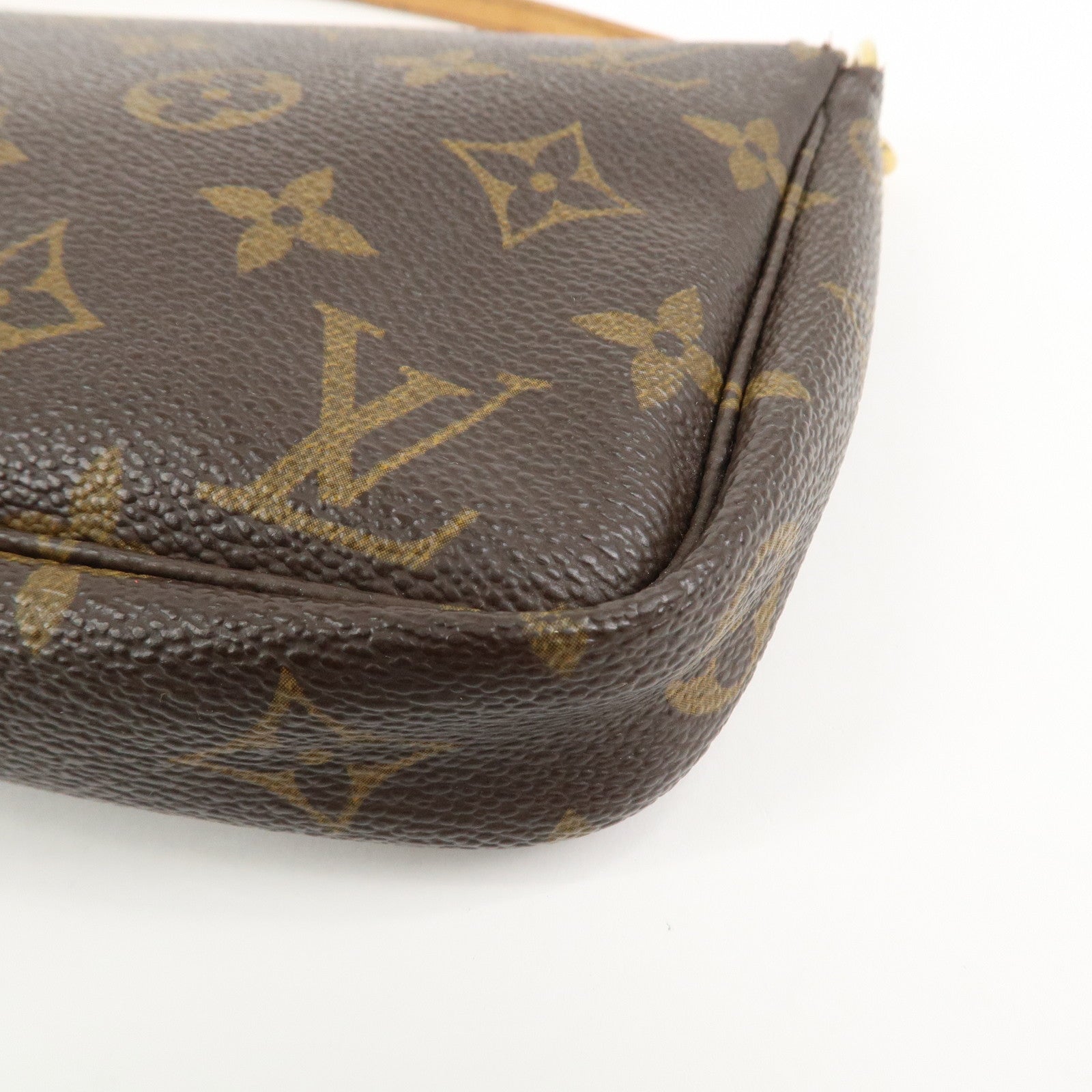 Louis Vuitton Monogram Pochette Accessoires Pouch Hand Bag M51980