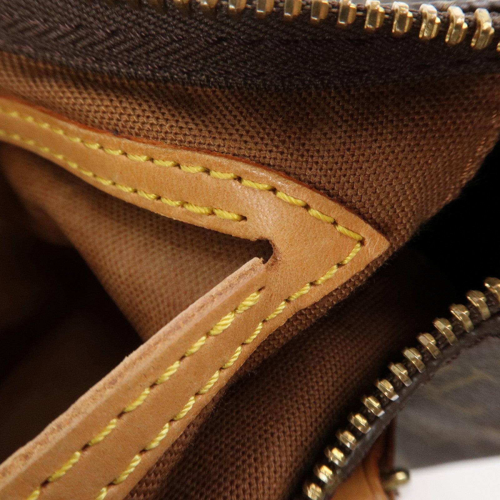 Louis Vuitton Monogram Speedy 25 Boston Bag Hand Bag M41528