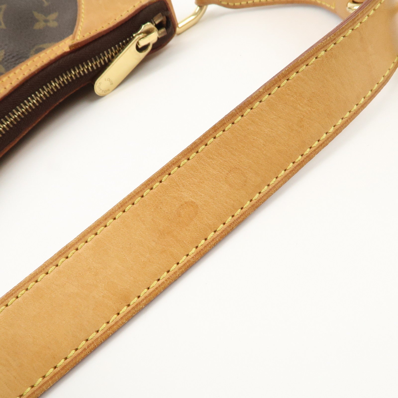Louis Vuitton Monogram Thames PM Shoulder Bag Brown M56384 Used