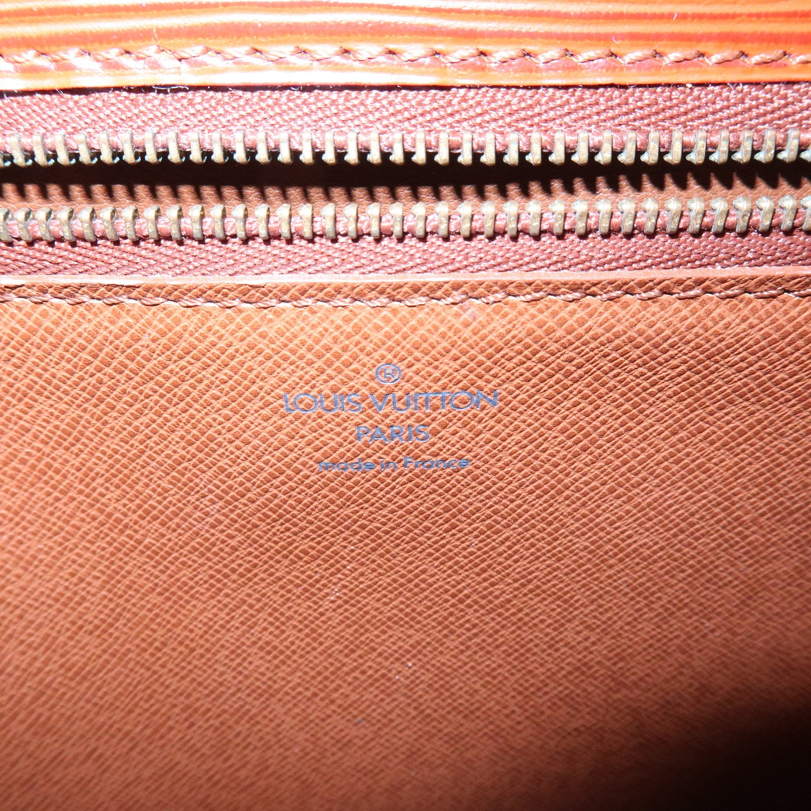 Louis Vuitton Epi Saint Cloud Shoulder Bag Kenya Brown M52193