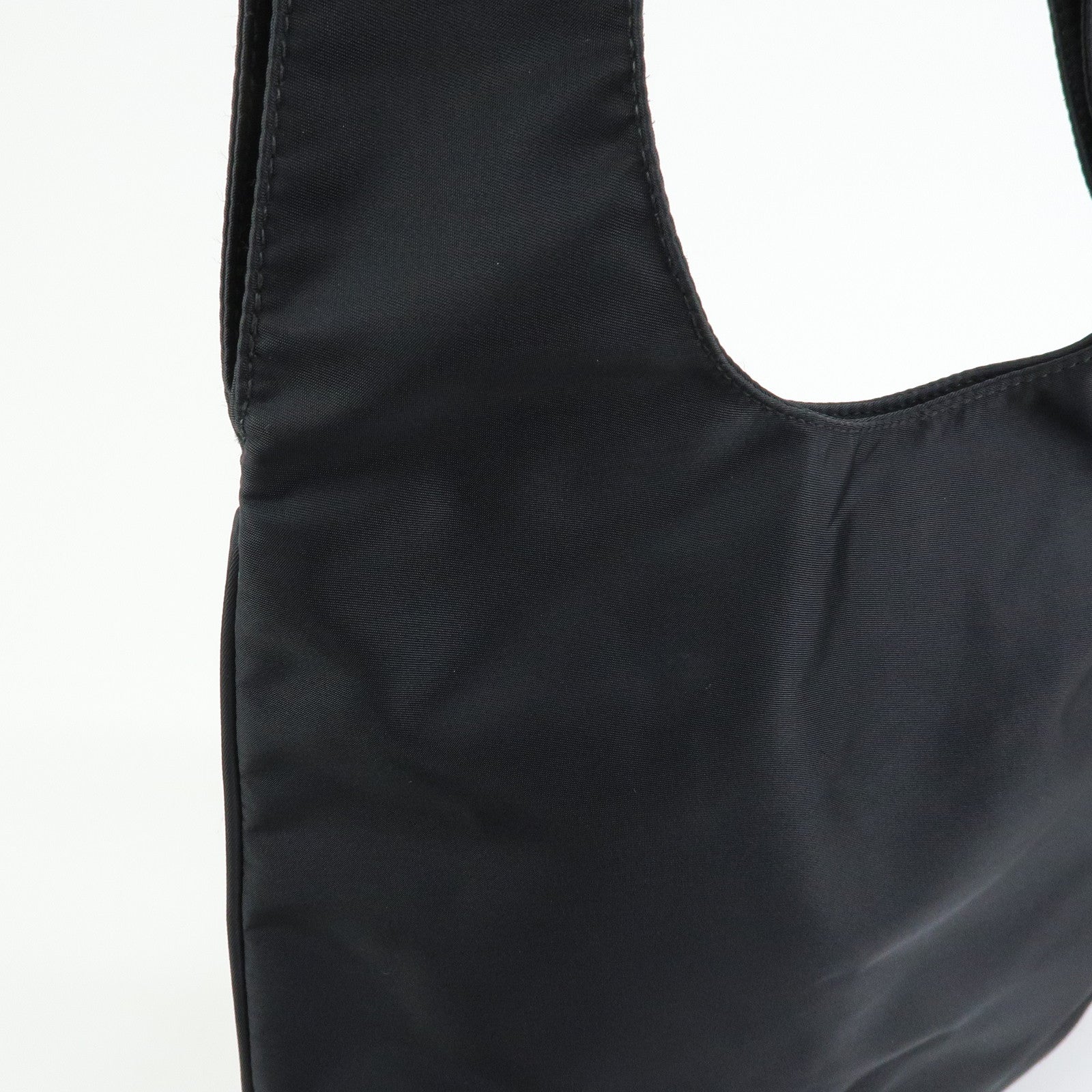 FENDI FF Logo Nylon Leather Shoulder Bag Tote Bag Black 19・B 15062