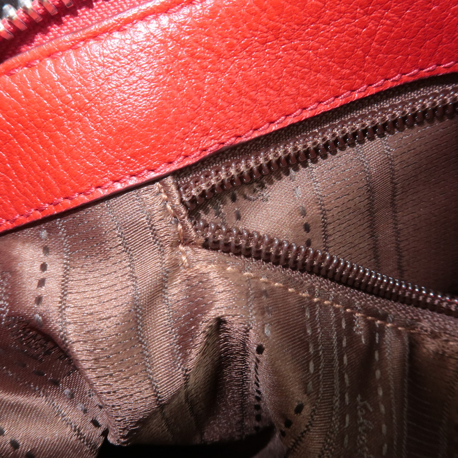 Ferragamo Gancini Leather Shoulder Bag Ferragamo Red Used