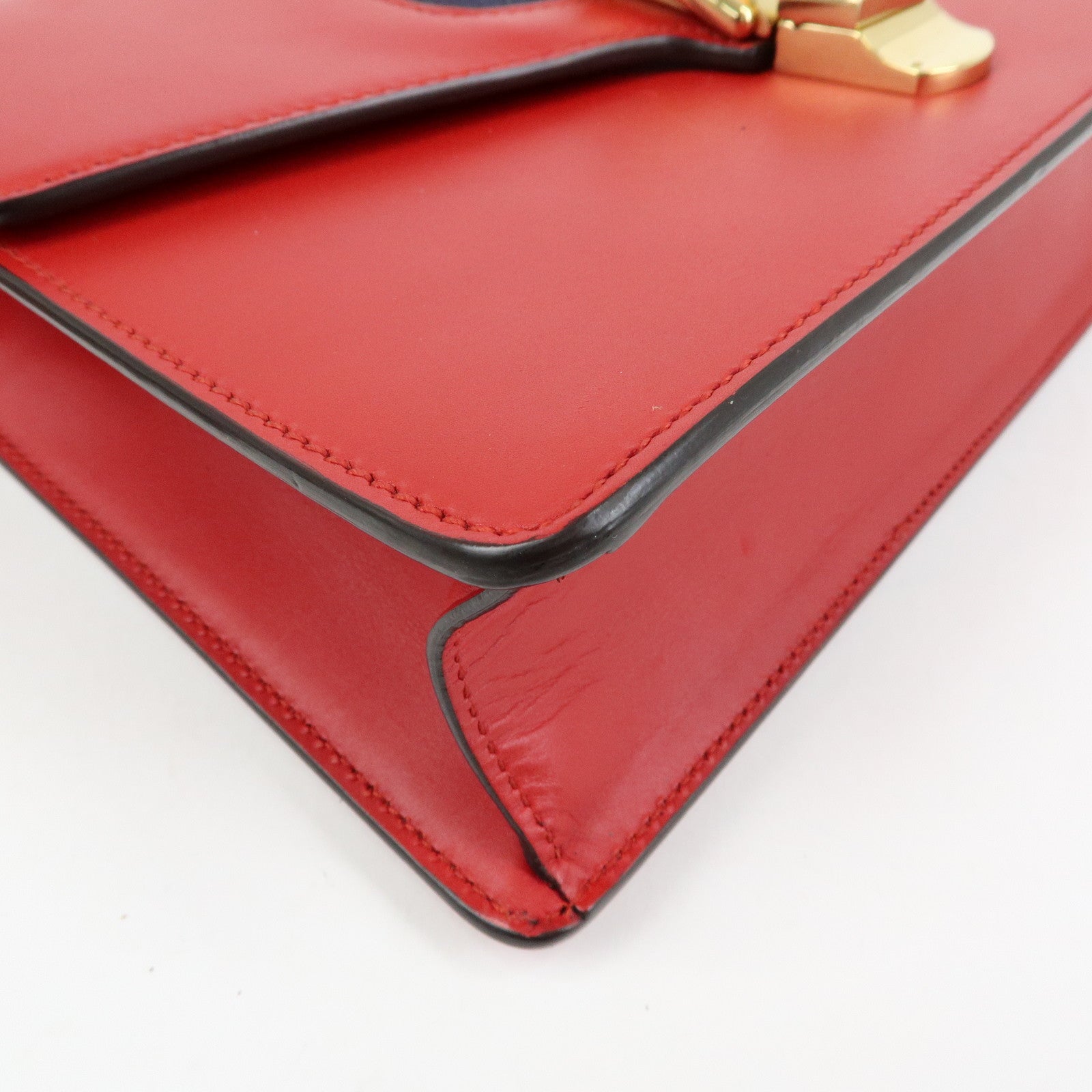 GUCCI Sylvie Sherry Leather Shoulder Bag Red Ribbon Red 421882