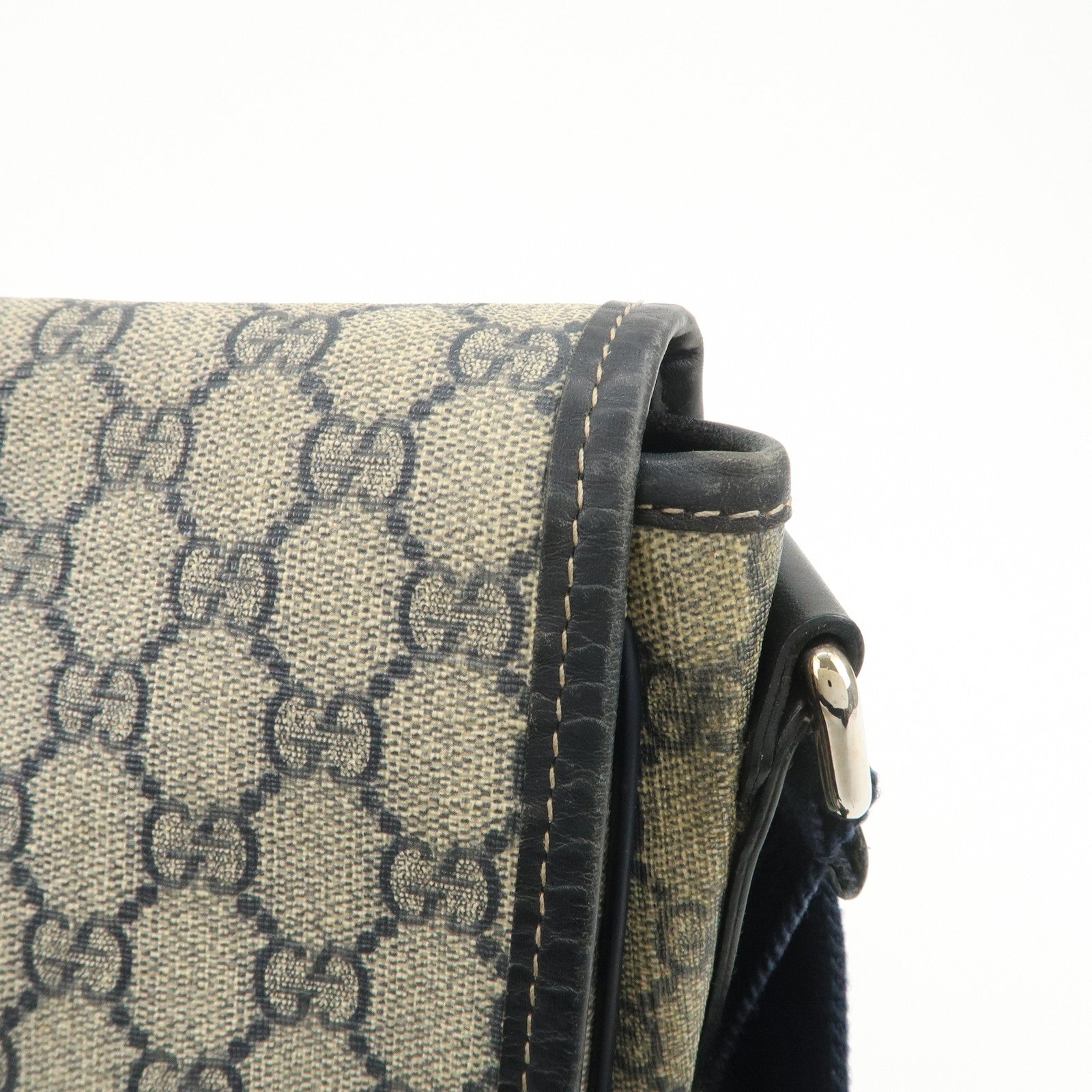 GUCCI GG Supreme Shoulder Bag Messenger Bag Beige Navy 201732