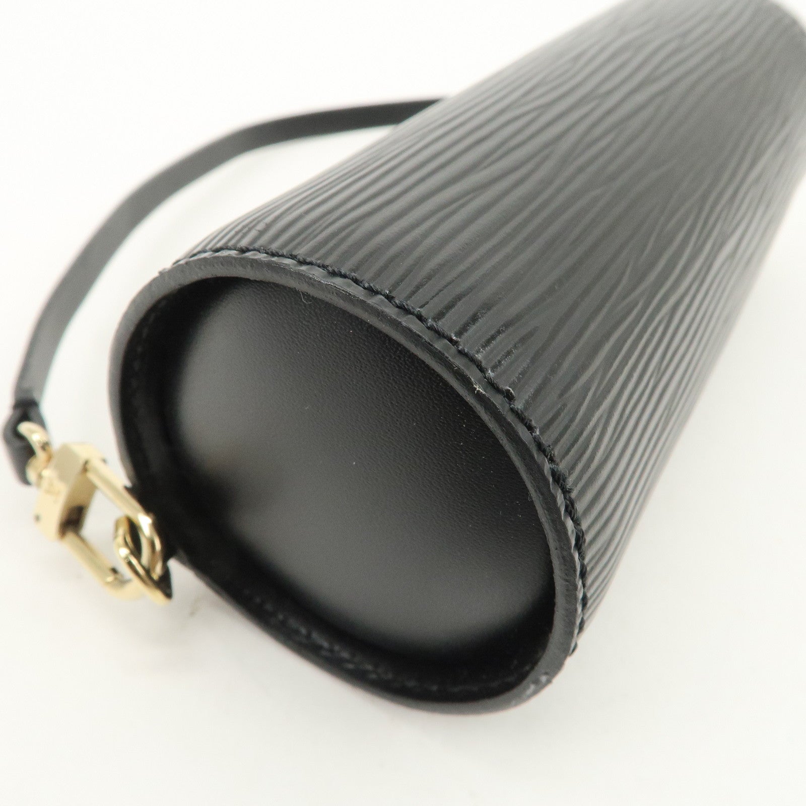 Louis Vuitton Epi Mini Pouch For Soufflot Hand Bag Noir