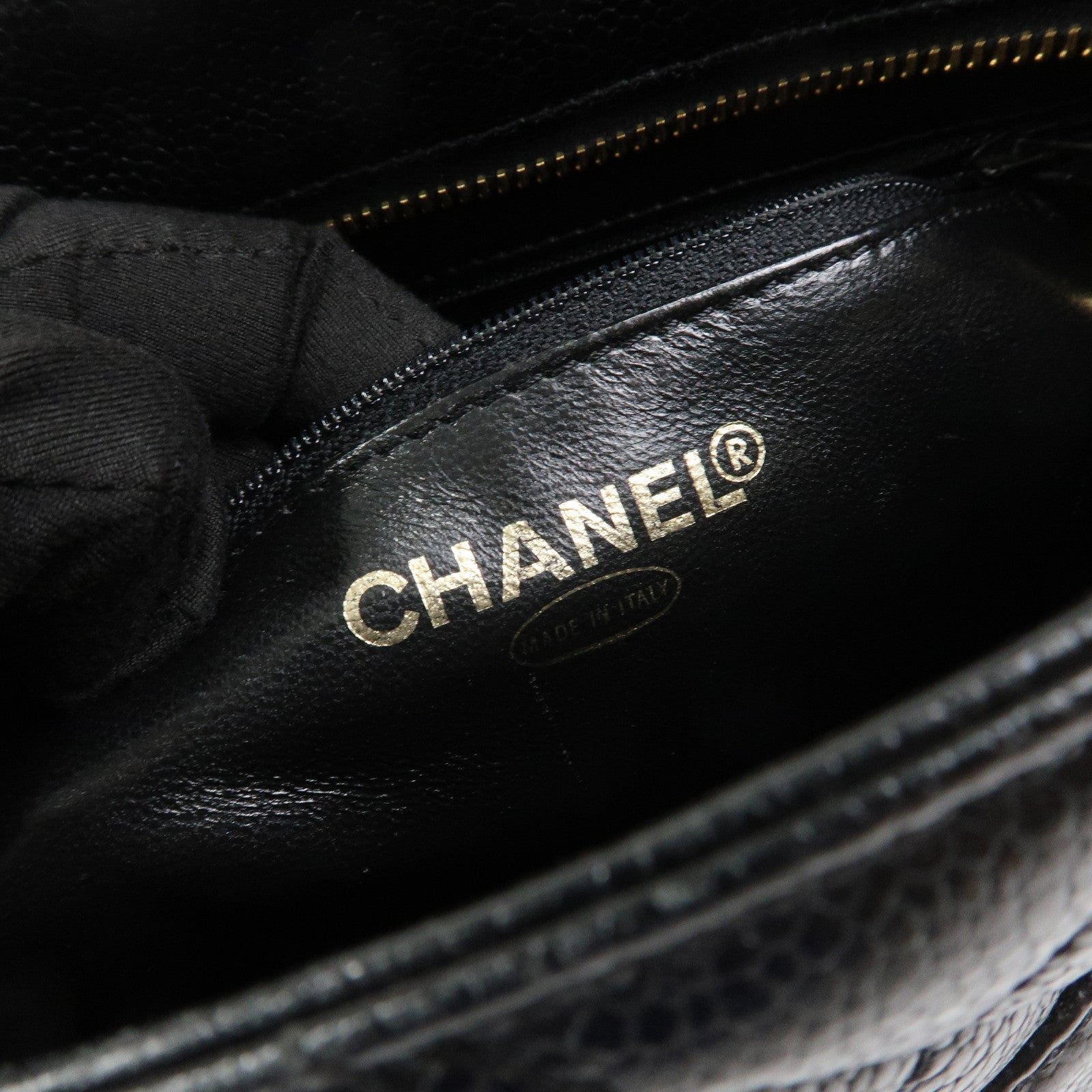 CHANEL Matelasse Caviarskin Medallion Tote Bag Hand Bag A01804