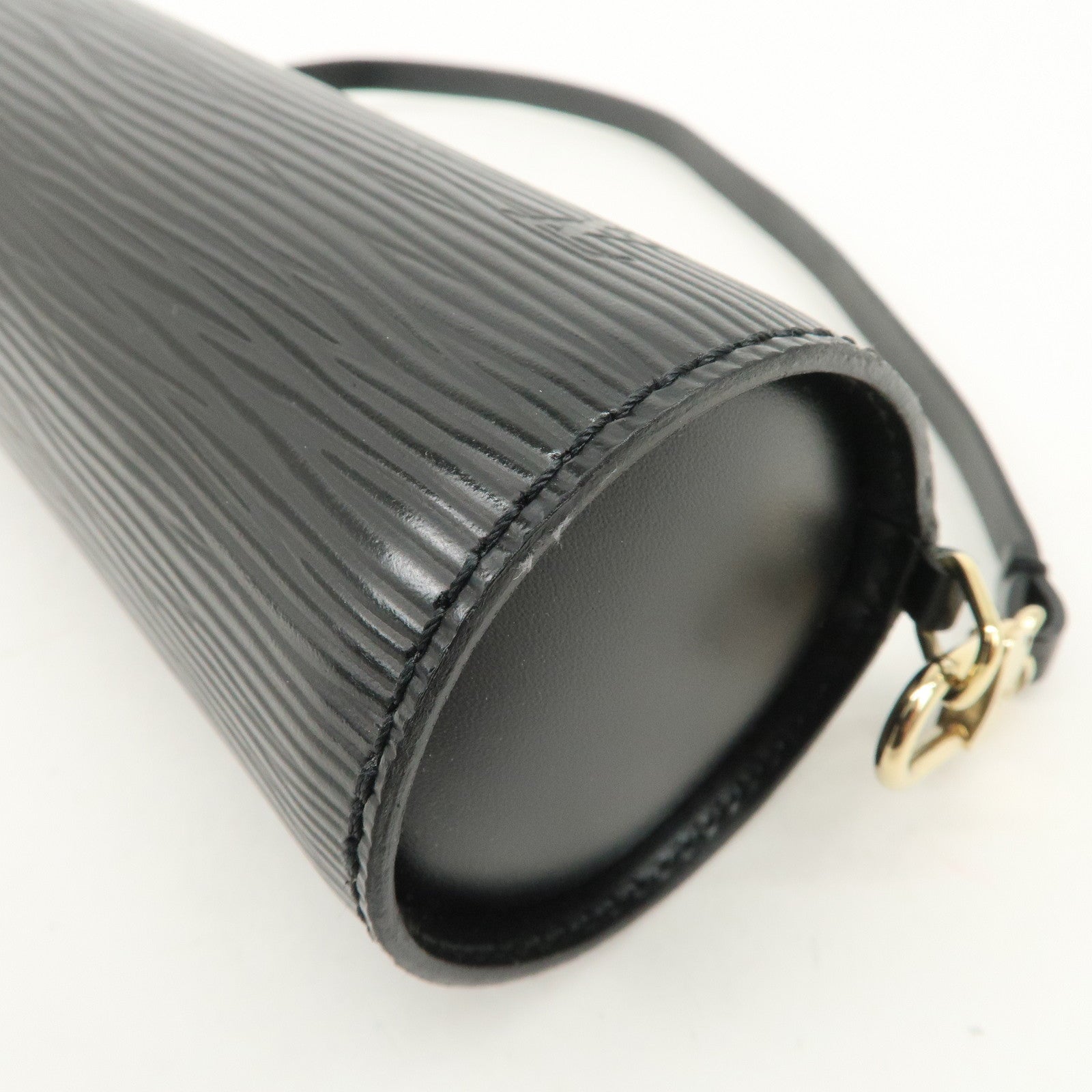 Louis Vuitton Epi Mini Pouch For Soufflot Hand Bag Noir