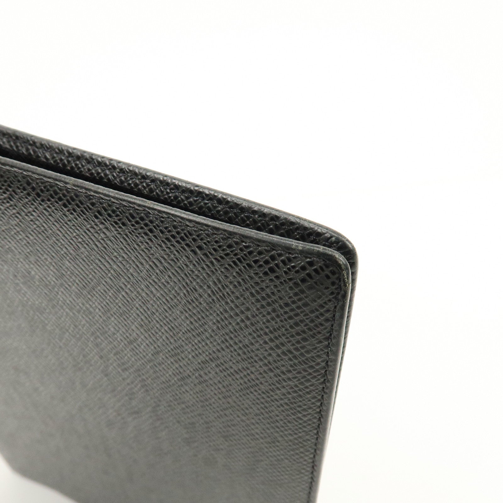 Louis Vuitton Taiga Agenda Bureau Planner Cover Ardoise R20409