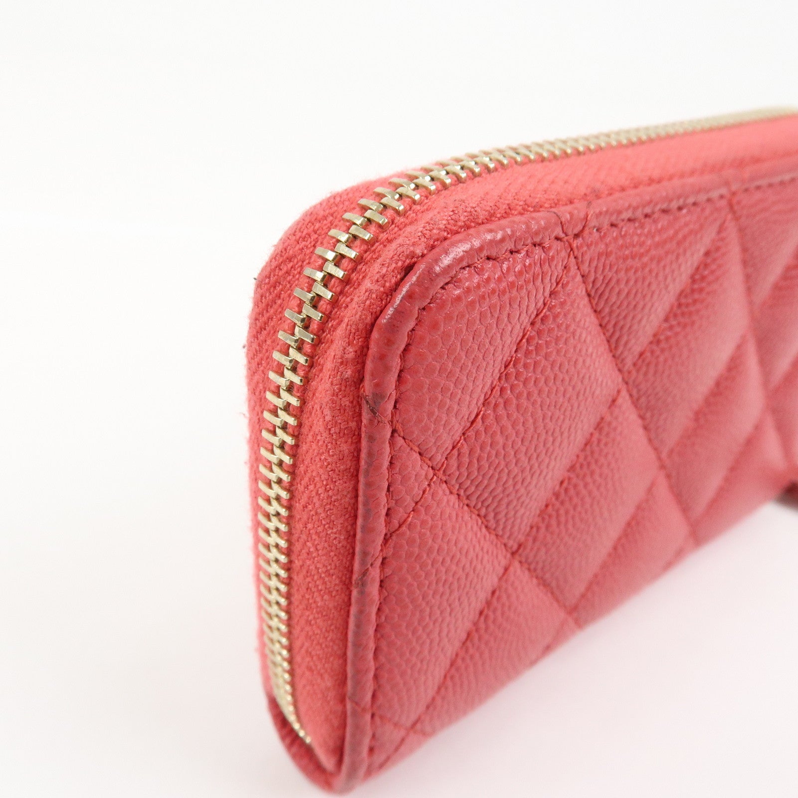 CHANEL COCO Mark Matelasse Caviarskin Classic Zippy CoinCase AP0216