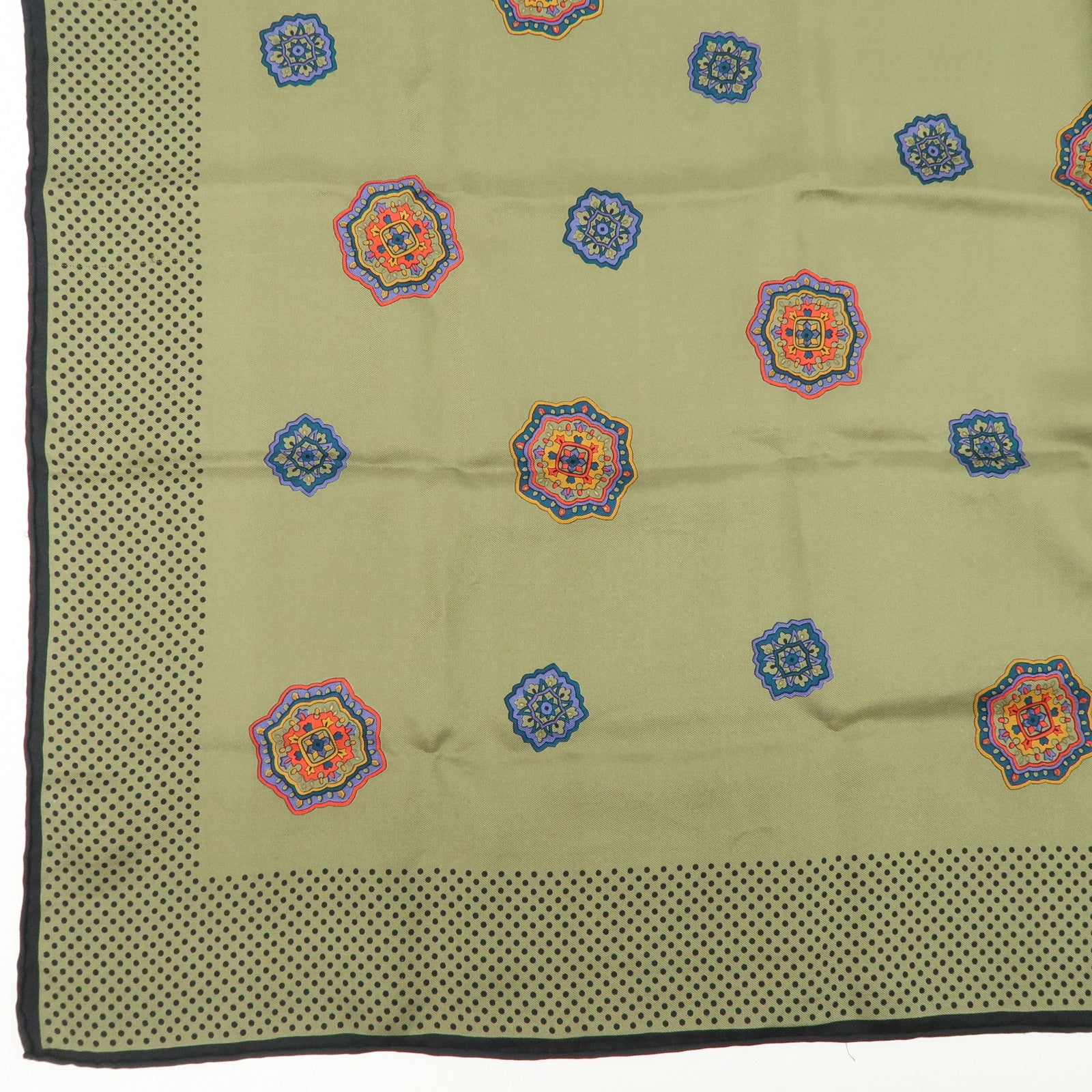 Christian Dior Silk 100 % 90ﾃ・0 Scarf Stole Khaki