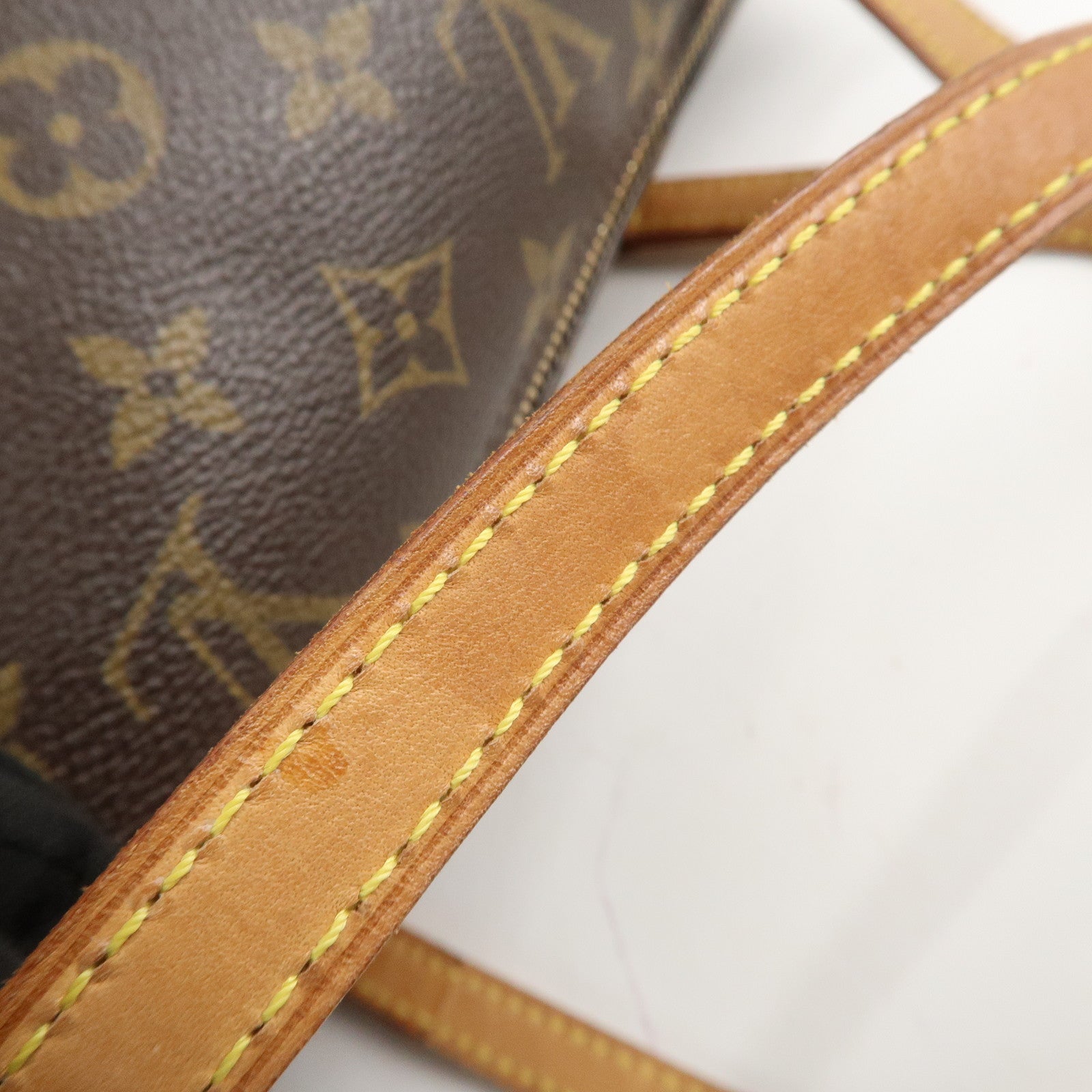 Louis Vuitton Monogram Papillon 30 Hand Bag New Style M51385 Used