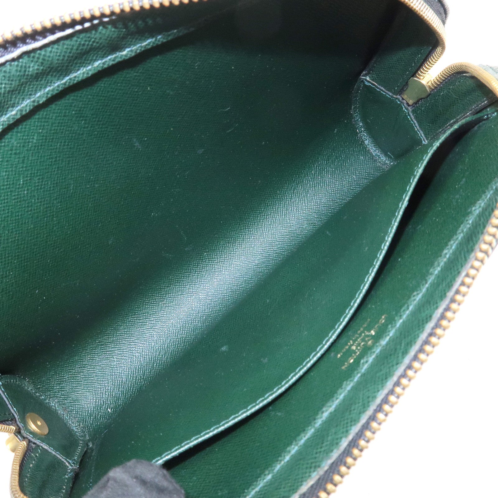 Louis Vuitton Taiga Set Of 2 Leather Clutch Bags M3018P M30186