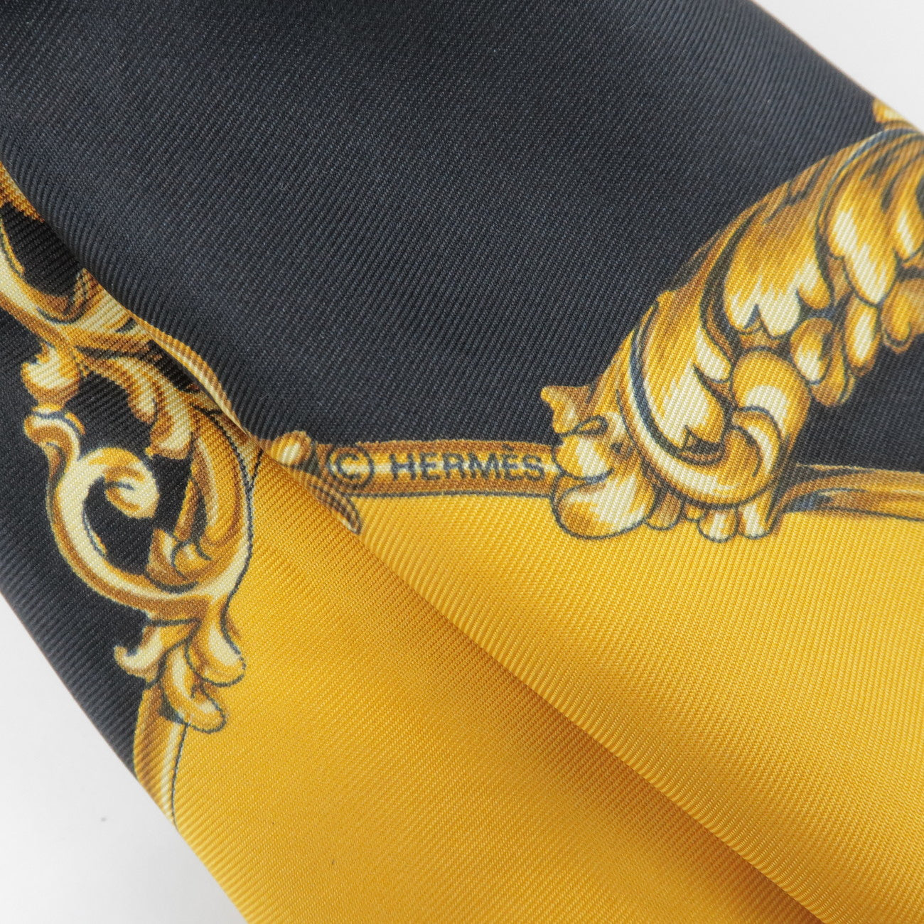 HERMES Carre 90 Silk 100% Scarf Carrosses d'Or Gold Black