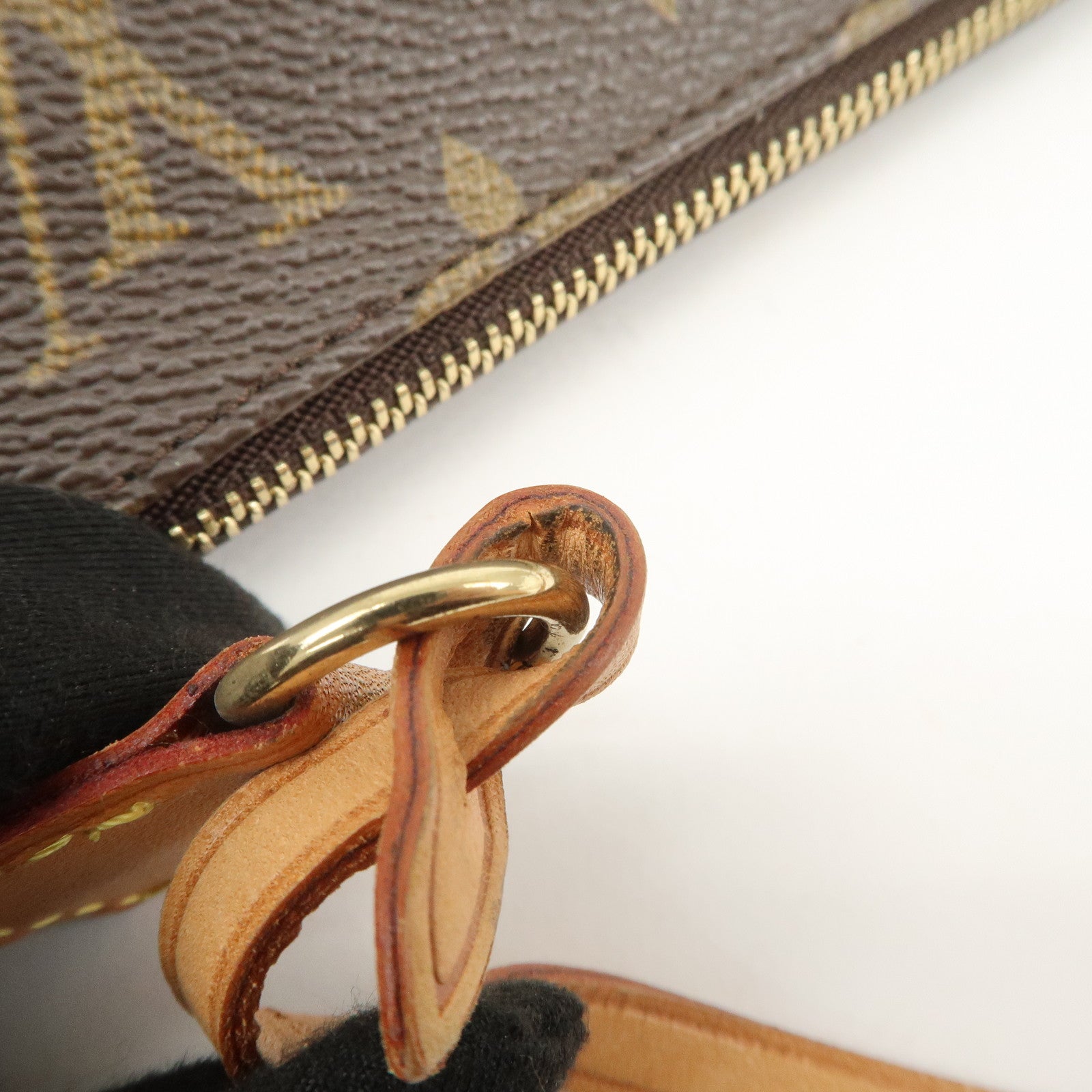 Louis Vuitton Monogram Pochette Accessoires Pouch Hand Bag M51980