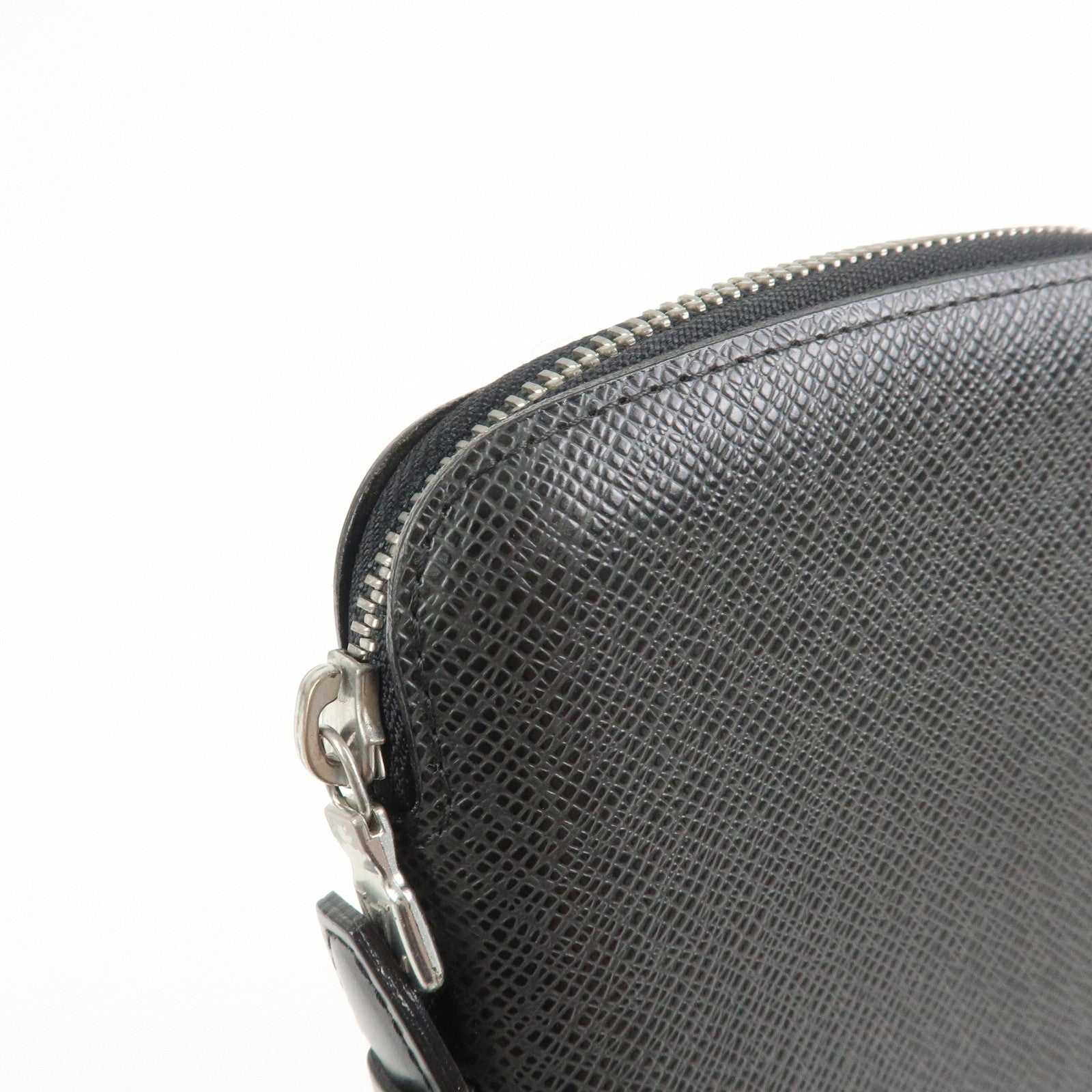 Louis Vuitton Taiga Organizer Atoll Long Wallet Ardoise M30652