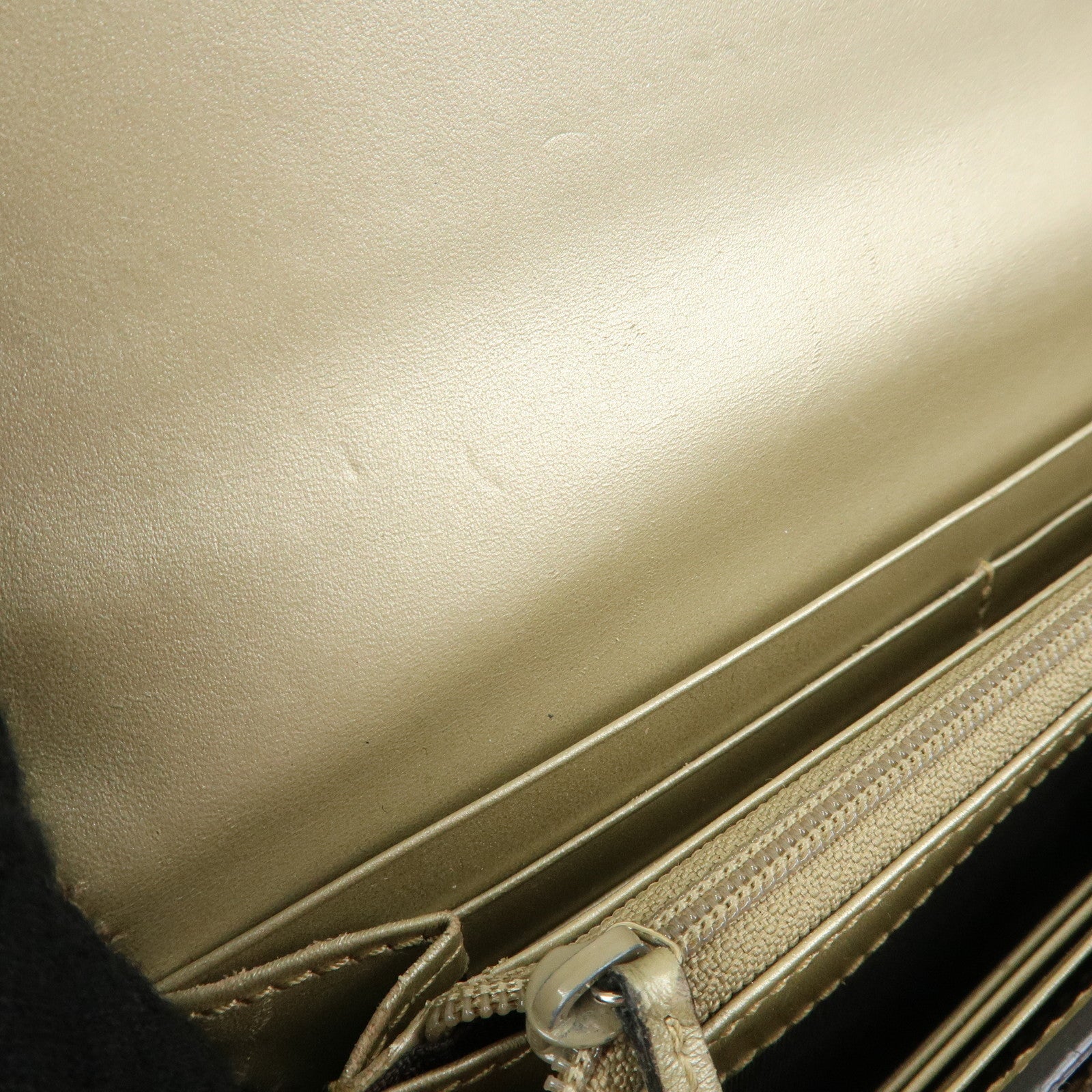 GUCCI Guccissima Interlocking G Flap Long Wallet Gold 388679