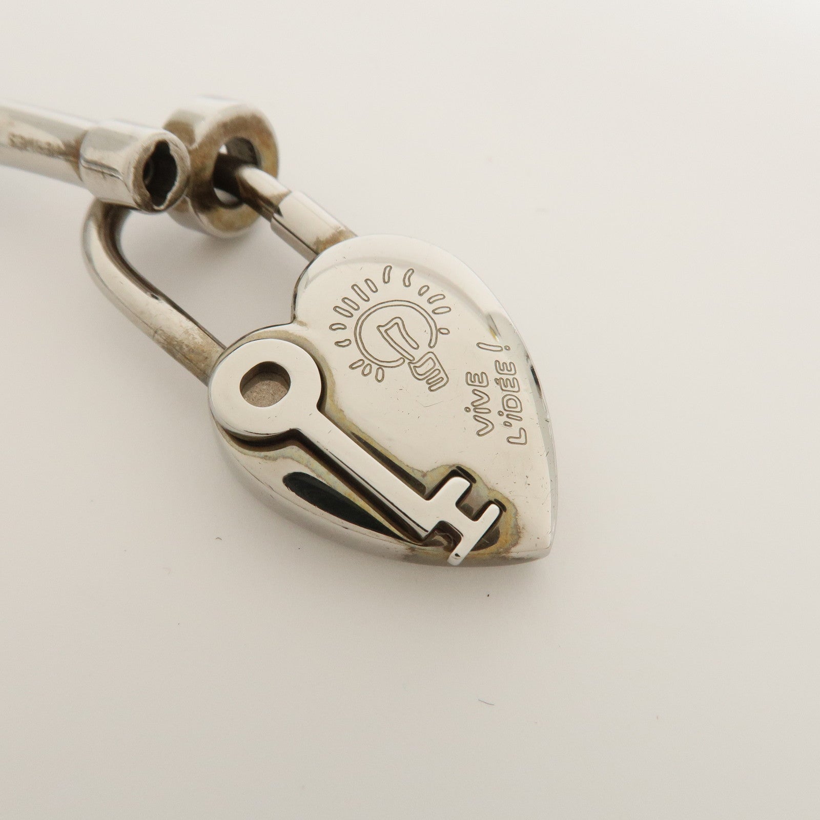 HERMES Vivaldi Heart Cadena Metal Leather Necklace Silver