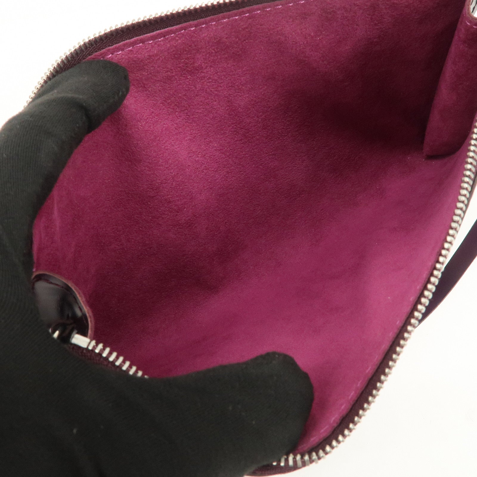 Louis Vuitton Epi Leather Pochette Accessoires Cassis M5298K