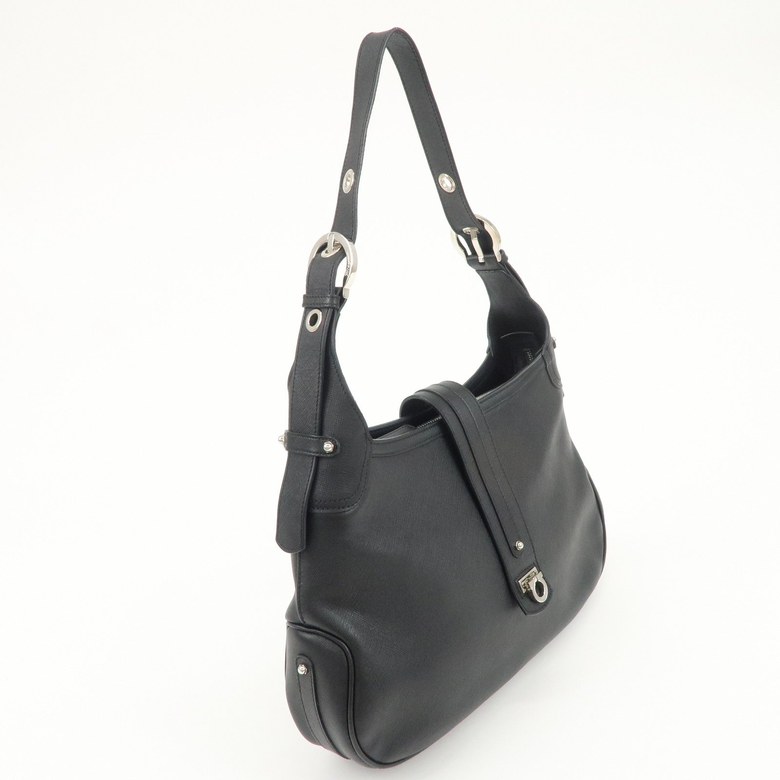 Ferragamo Gancini Leather Shoulder Bag Black Used