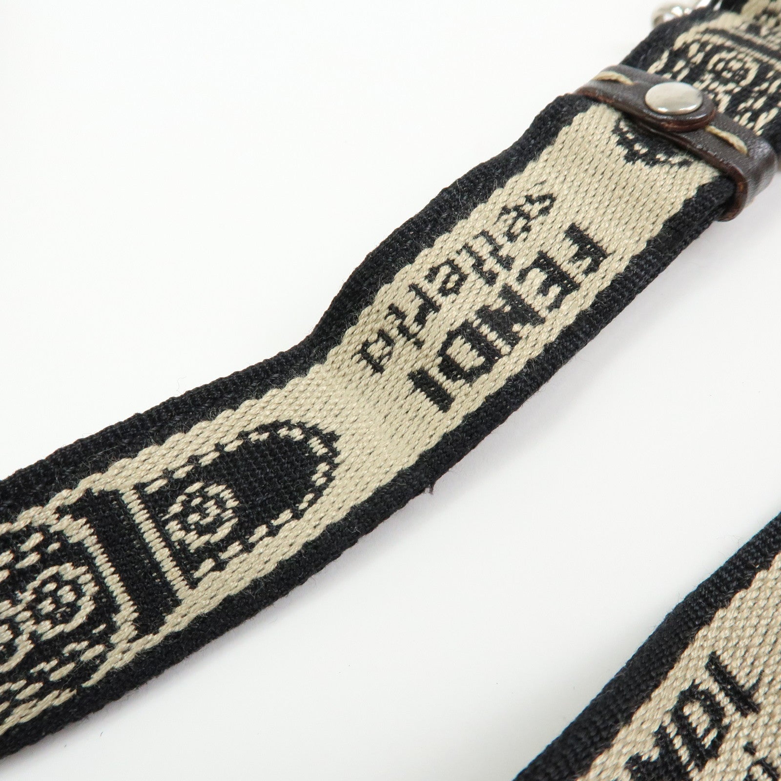 FENDI Selleria Leather Shoulder Bag Crossbody Bag Brown 8BT092