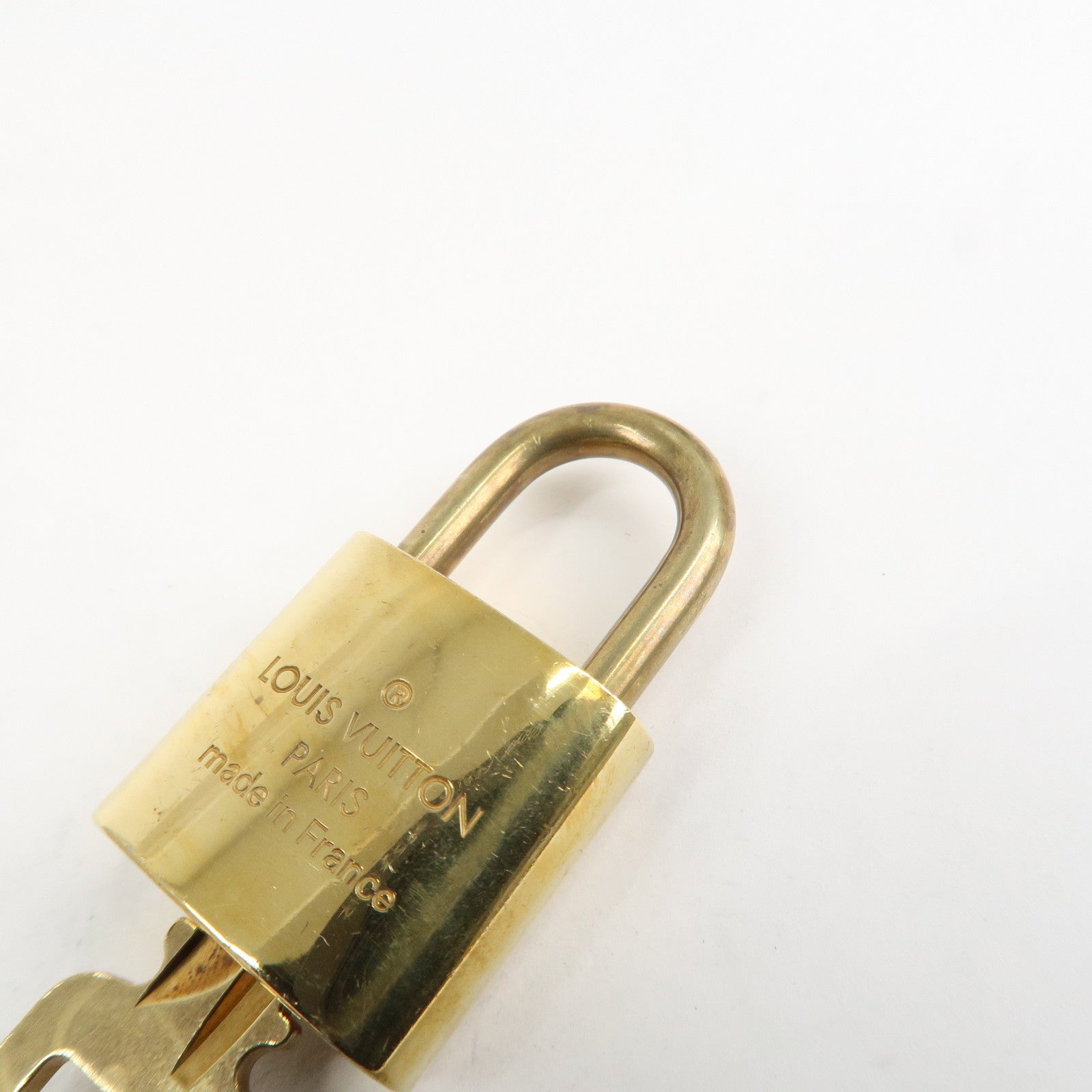 Louis Vuitton Set of 10 Lock & Key Cadena Key Lock Metal Gold