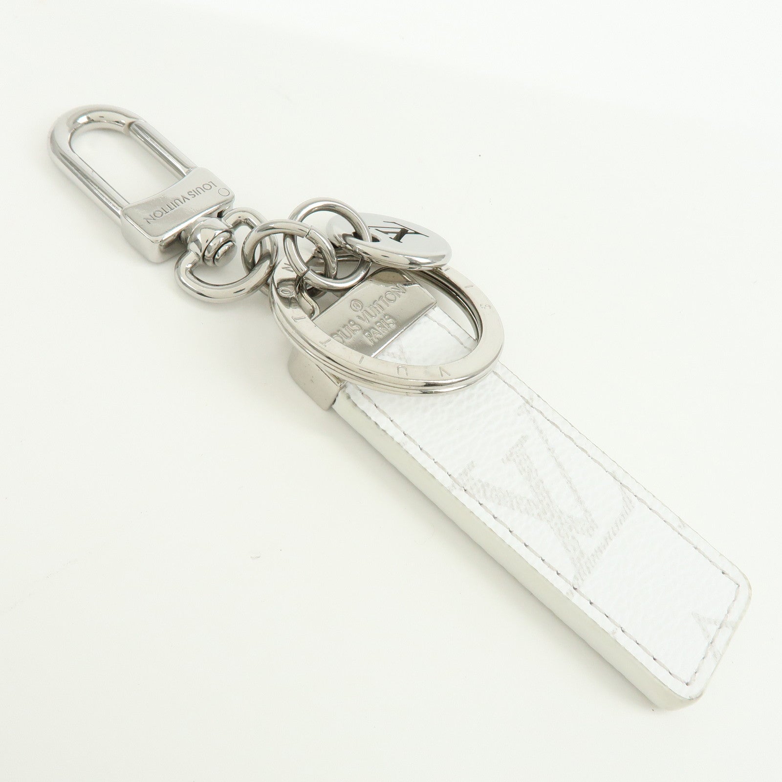 Louis Vuitton Monogram Canvas Taiga Leather Bag Charm Blanc M01347