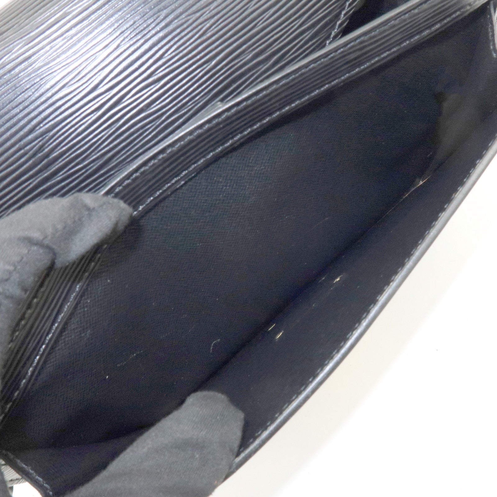 Louis Vuitton Epi Sellier Dragonne Clutch Bag Noir Black M52612