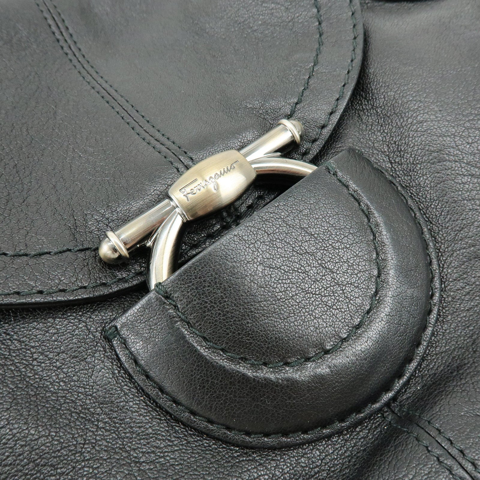 Ferragamo Gancini Leather Shoulder Bag Hand Bag Black
