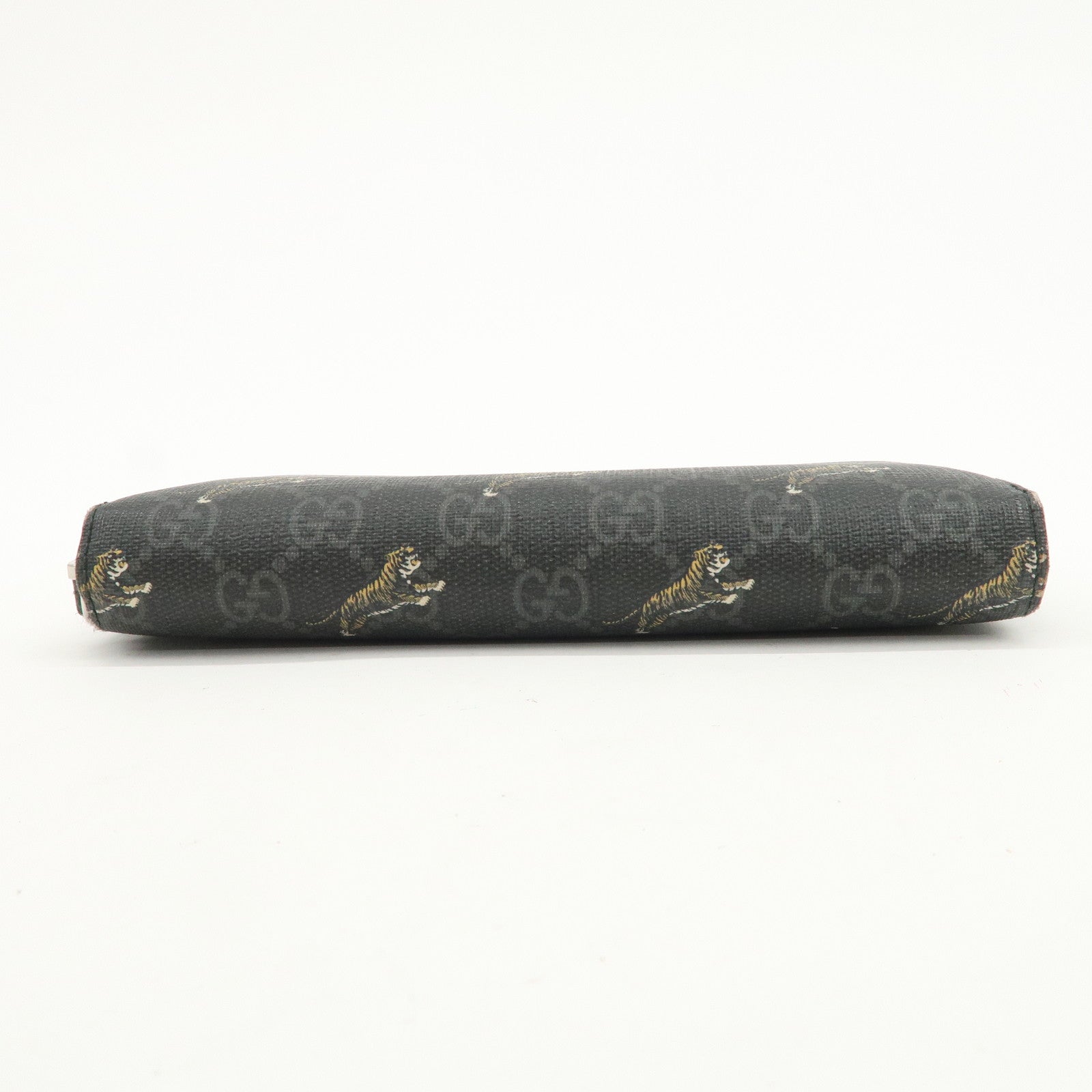 GUCCI Tiger Motif GG Supreme PVC Leather Round Zippy Wallet 575135