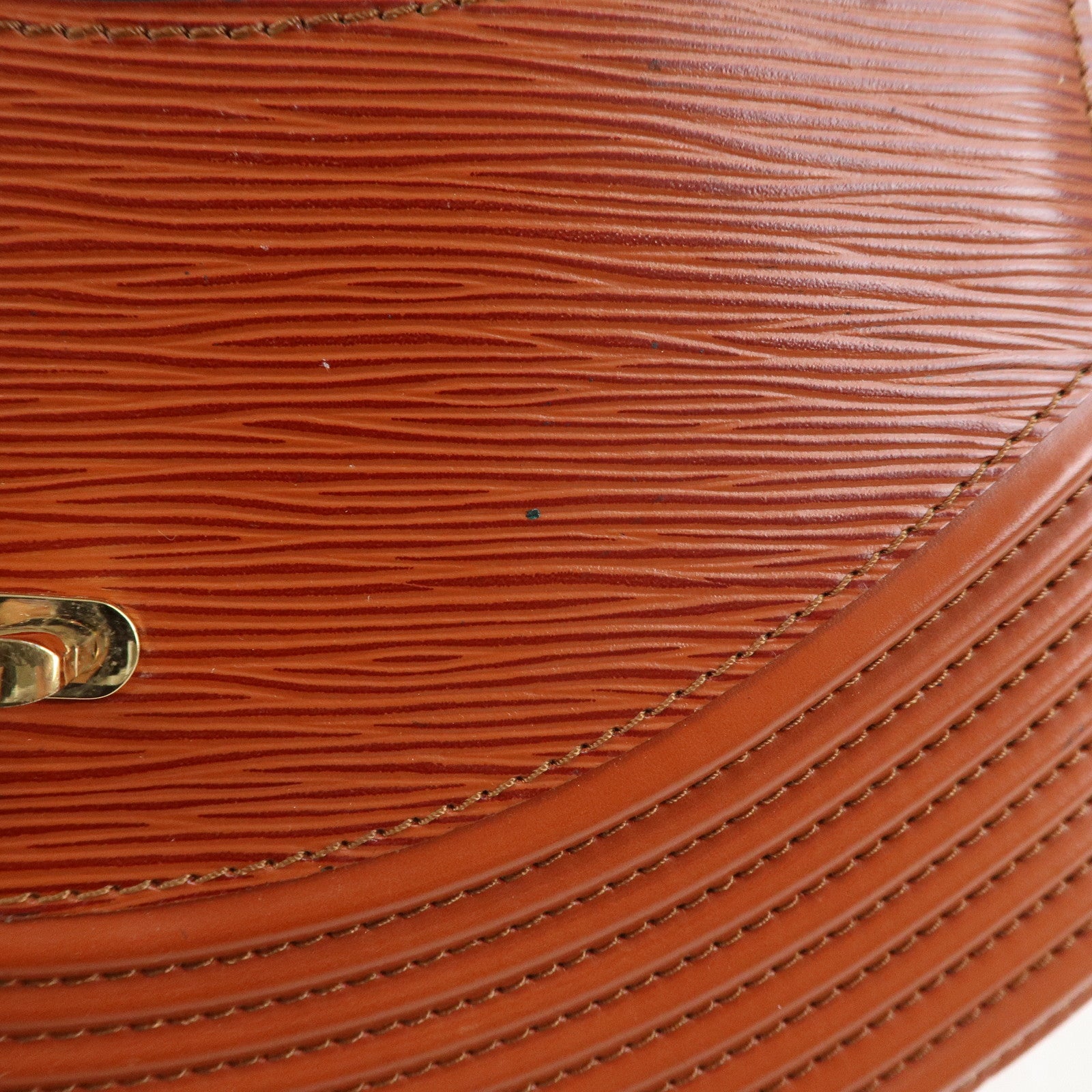 Louis Vuitton Epi Tilsit Shoulder Hand Bag Kenya Brown M52483