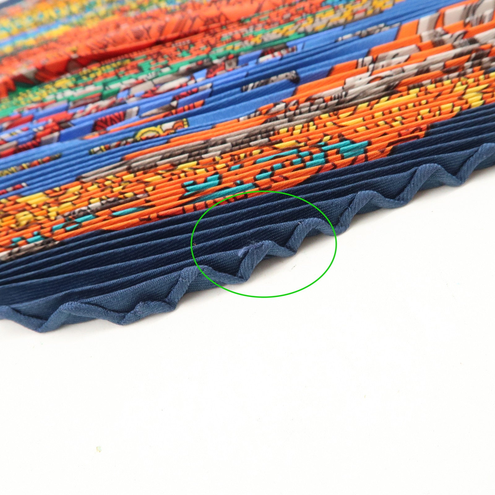 HERMES Silk 100% Pleats Carre Scarf L'ATLANTiDE Navy Red Used