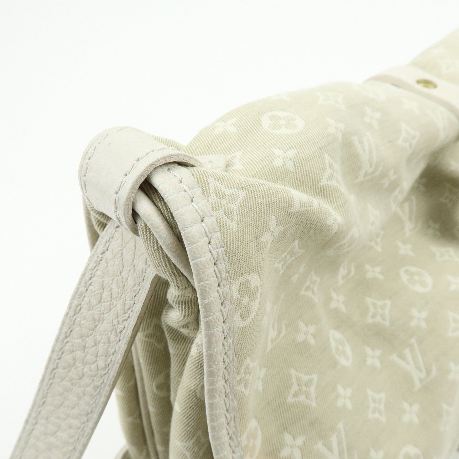 Louis Vuitton Monogram Mini Lin Saumur 30 Shoulder Bag Dune M95314