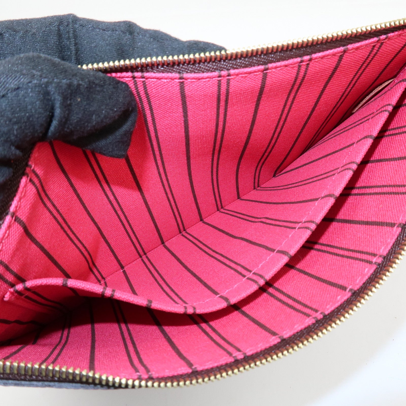 Louis Vuitton Monogram Pouch For Neverfull MM Brown Fuchsia Used
