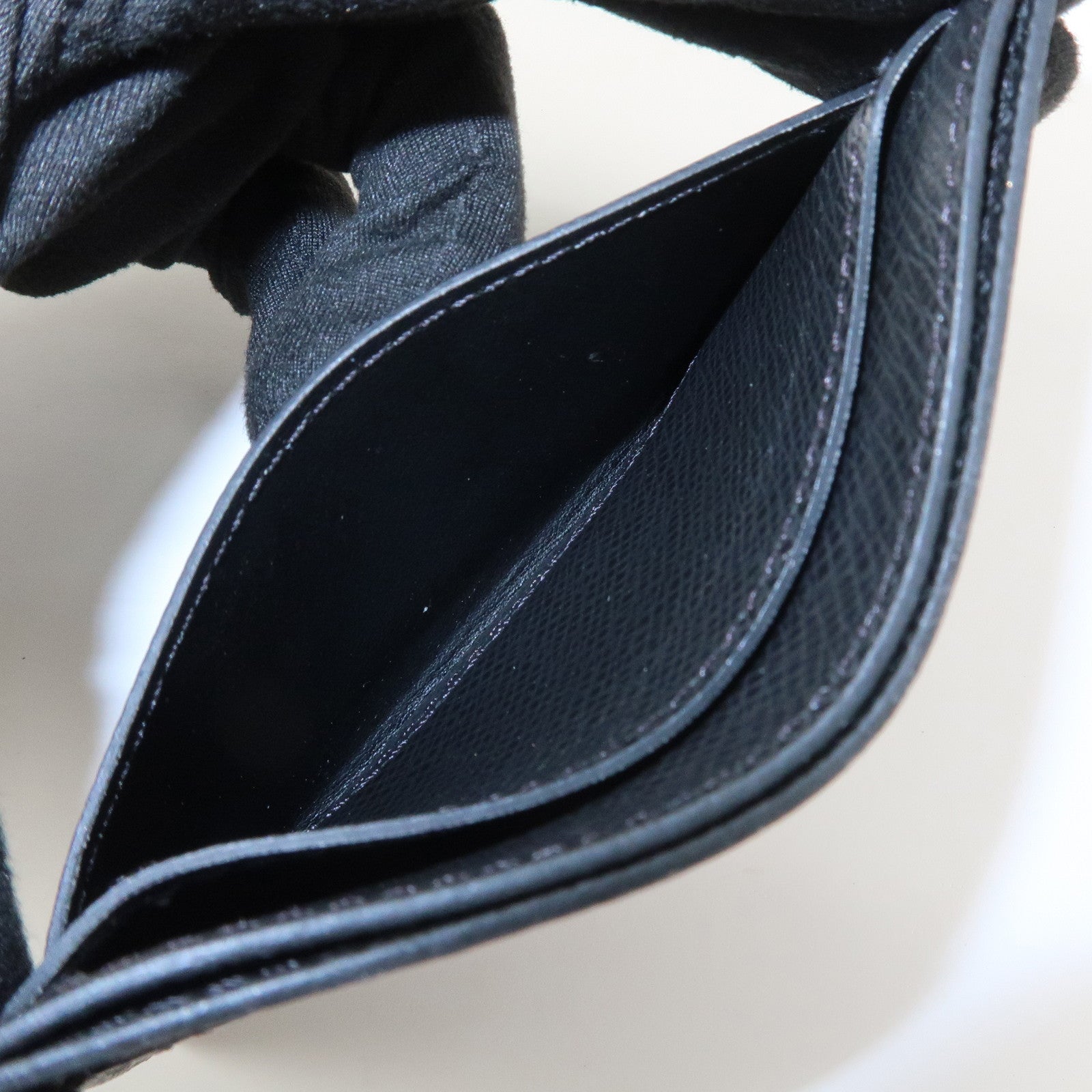 Louis Vuitton Taiga Porte Cartes Double Card Case Ardoise M32730