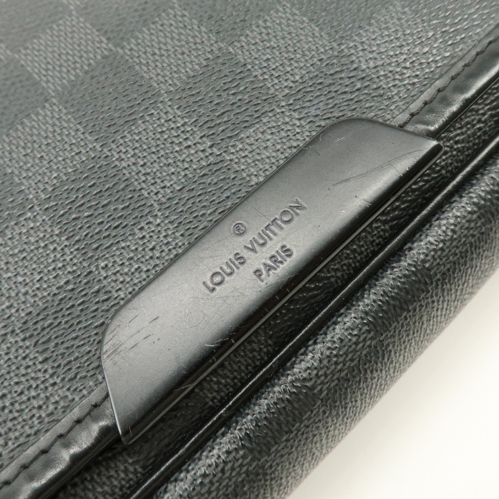 Louis Vuitton Damier Graphite Daniel MM Shoulder Bag N58029