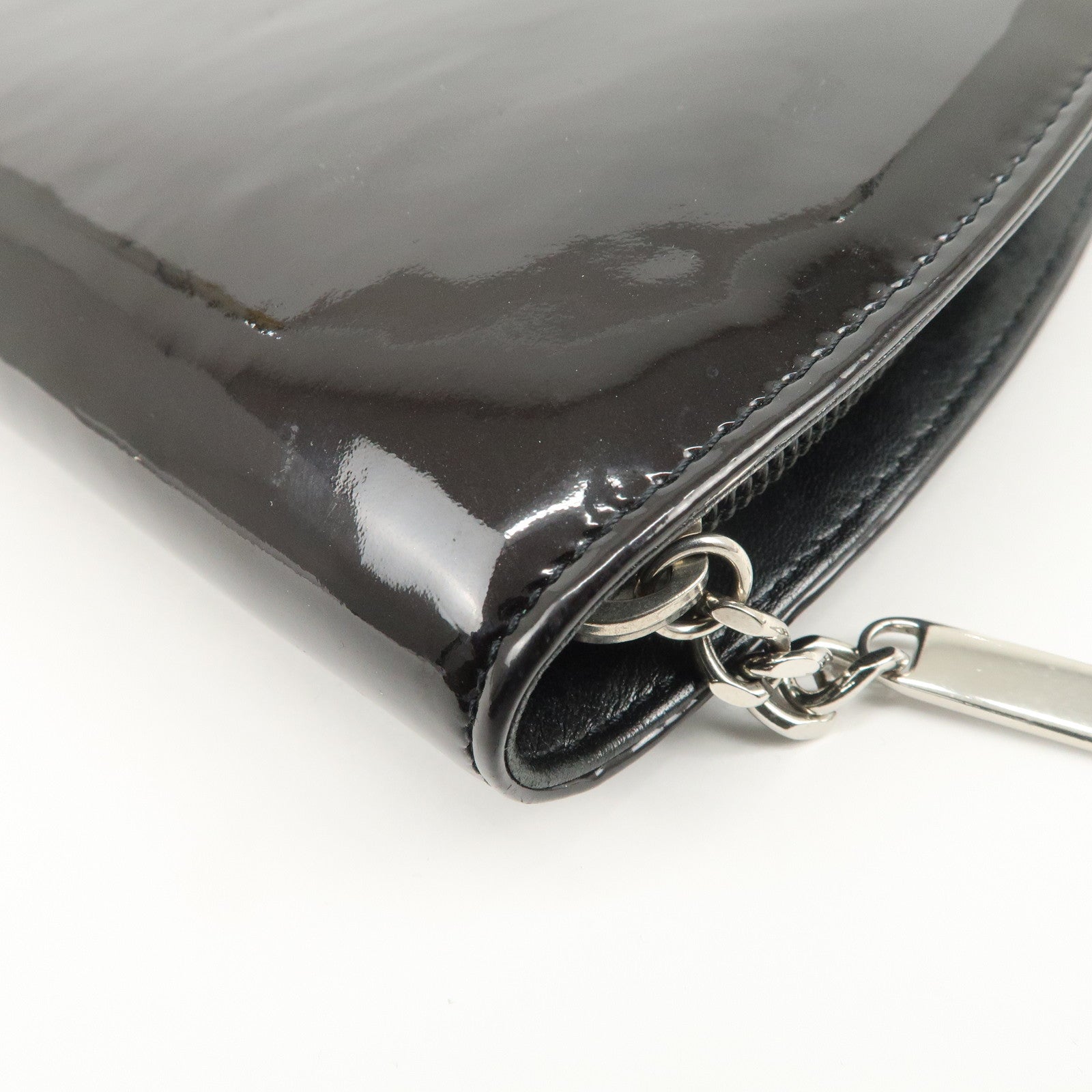 CHANEL COCO Mark Makeup Patent Leather Round Zippy Wallet Black A47663 Used