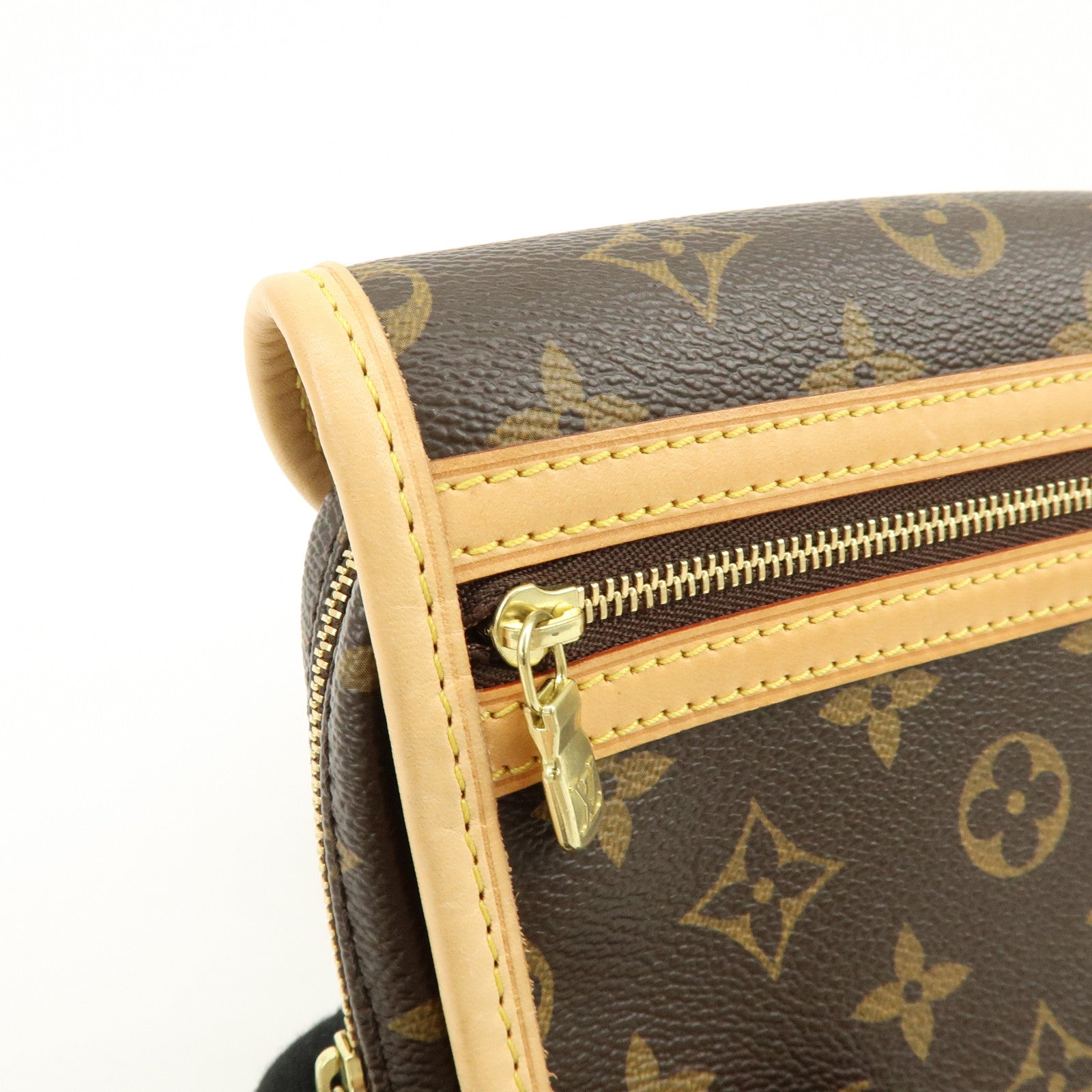 Louis Vuitton Monogram Bambag  Bosphore Waist Bag Body Bag M40108