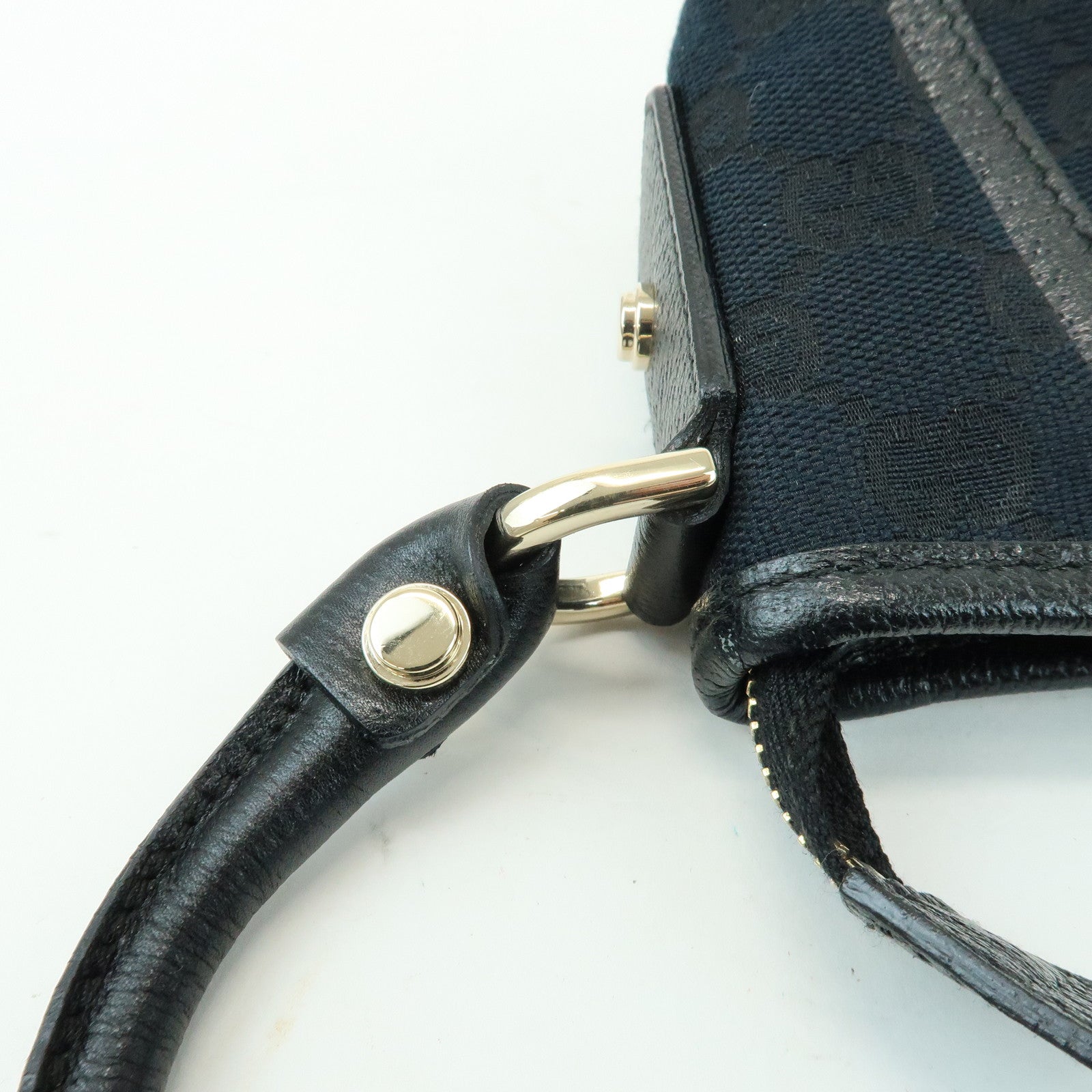 GUCCI Abbey GG Canvas Leather Pouch Shoulder Bag Hand Bag 130939