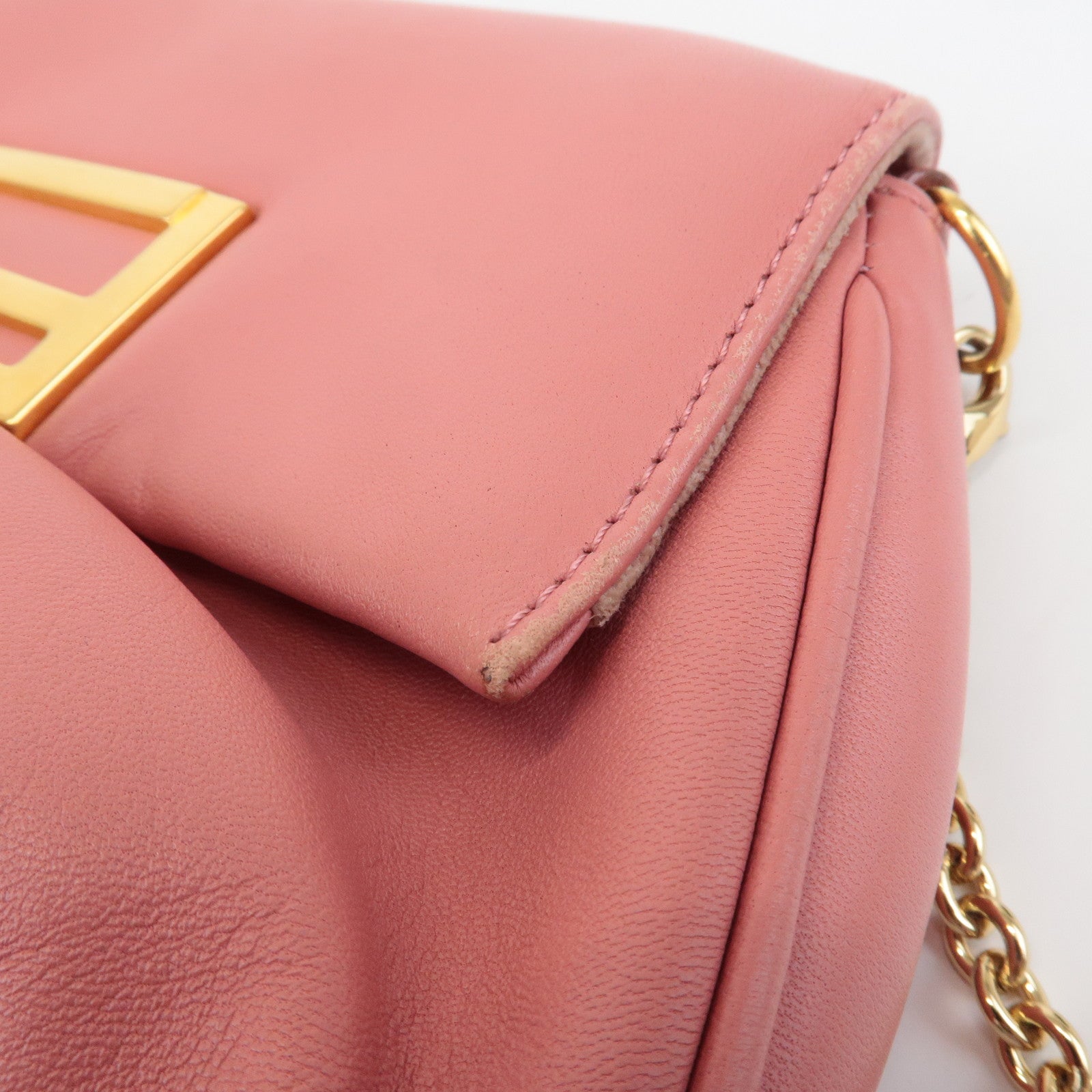 FENDI Leather Chain Shoulder Bag Purse Gold HDW Pink 8M0276 Used