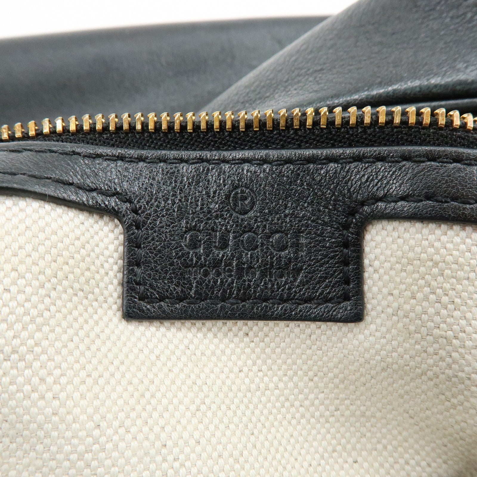 GUCCI Attache Leather Shoulder Bag Crossbody Bag Black 702823