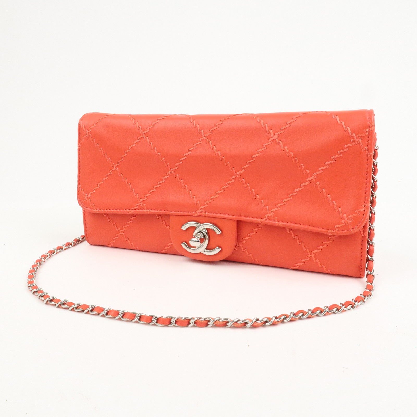 CHANEL COCO Mark Ultra Stitch Leather Chain Wallet Red