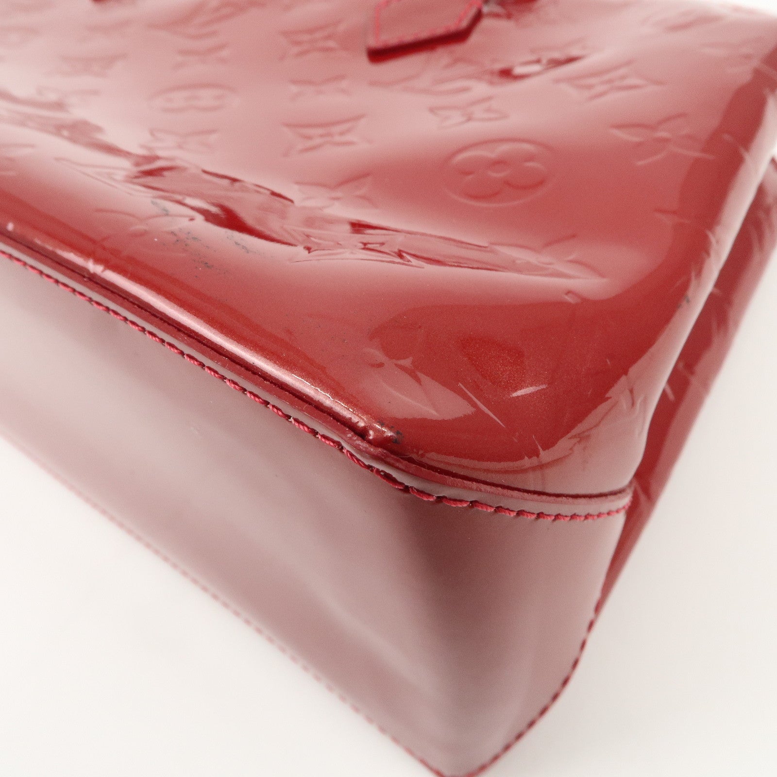 Louis Vuitton Monogram Vernis Wilshire PM Hand Bag Red M93642