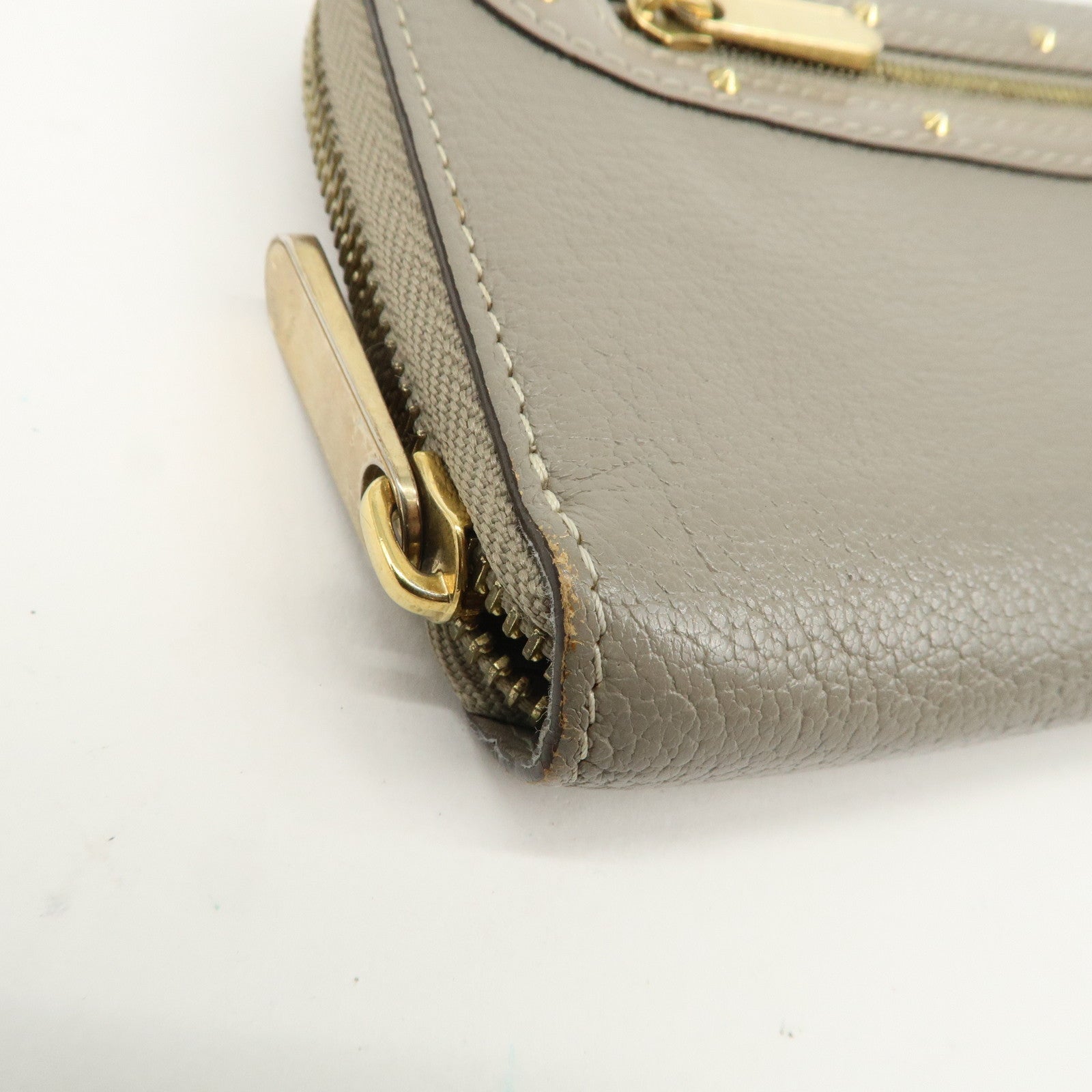 Louis Vuitton Suhali Leather Zippy Long Wallet Vérone M93028
