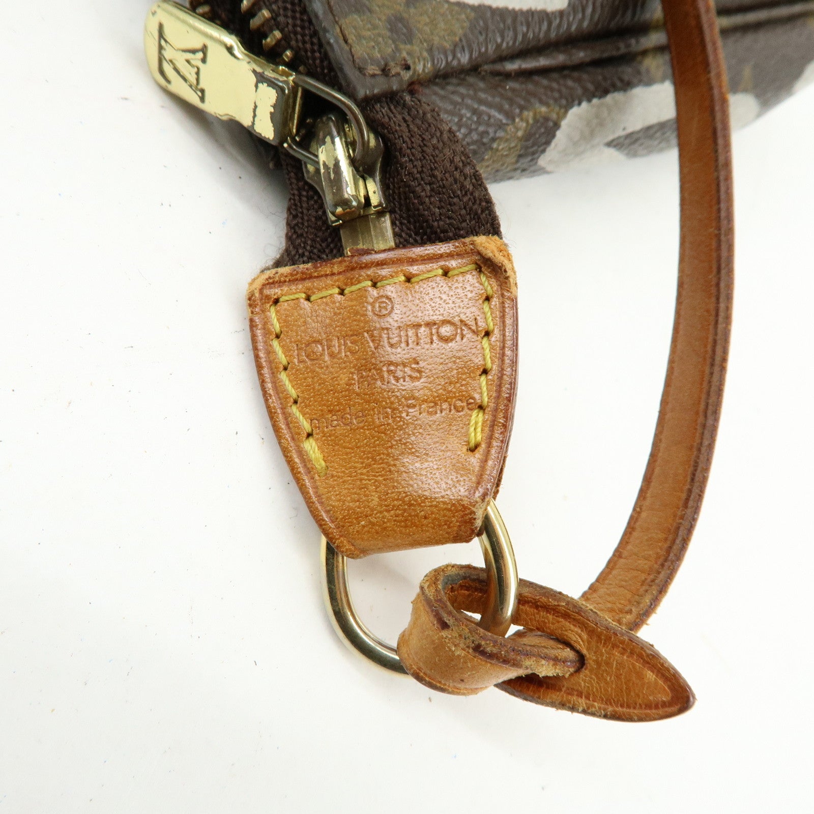 Louis Vuitton Monogram Graffiti Pochette Accessoires Pouch M92192