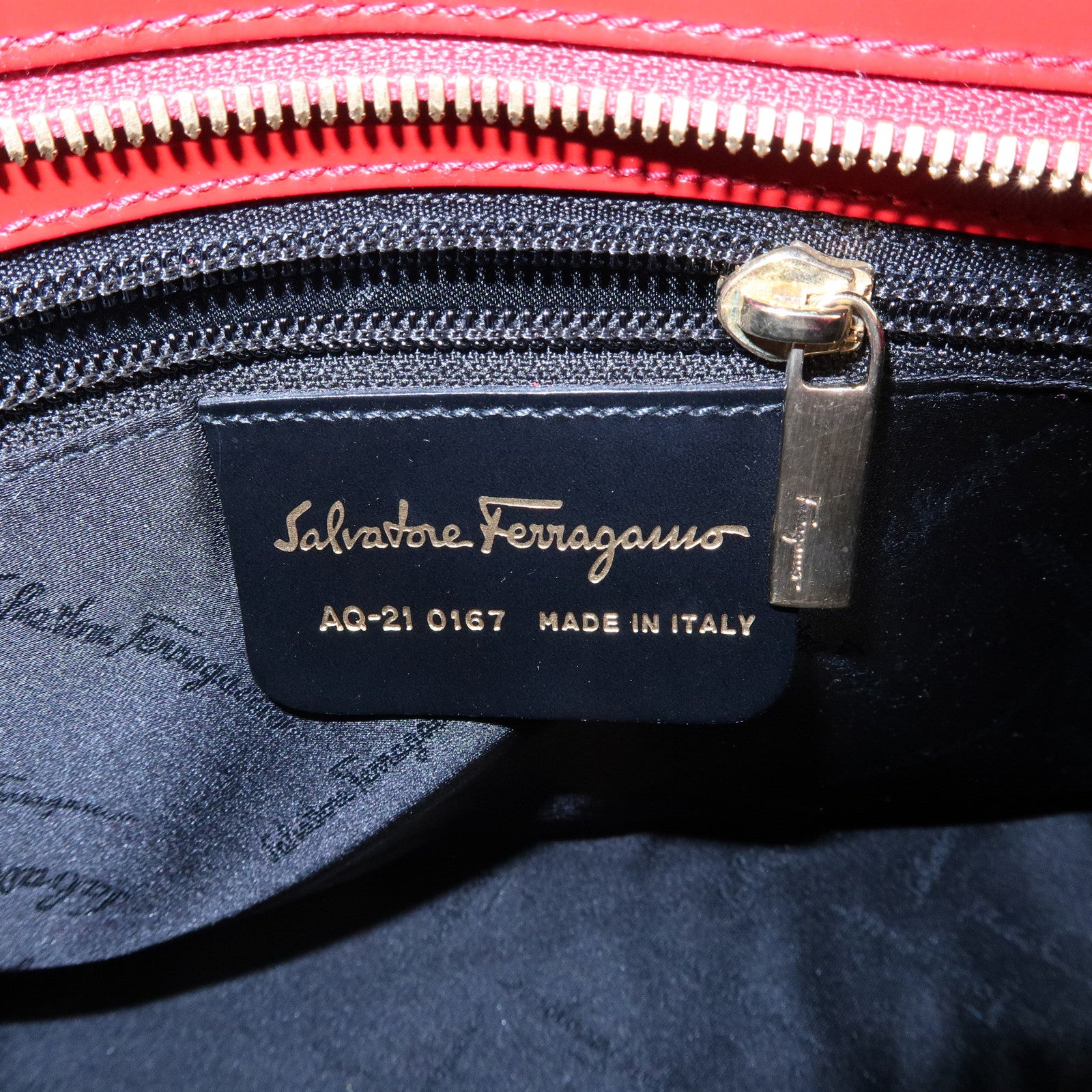 Ferragamo Gancini Side Belt Leather Hand Bag Tote Bag Red