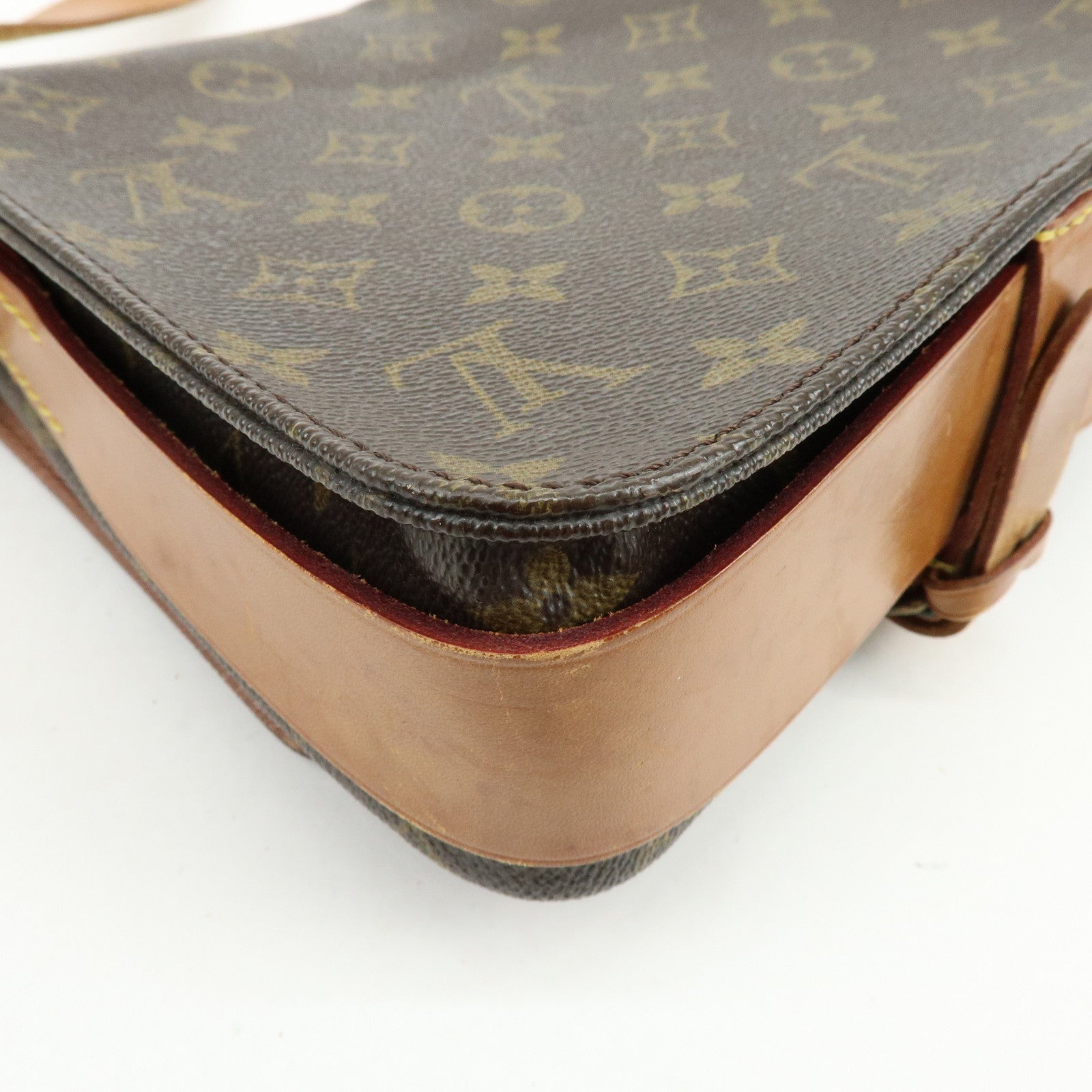 Louis Vuitton Monogram Cartouchiere MM Shoulder Bag Brown M51253