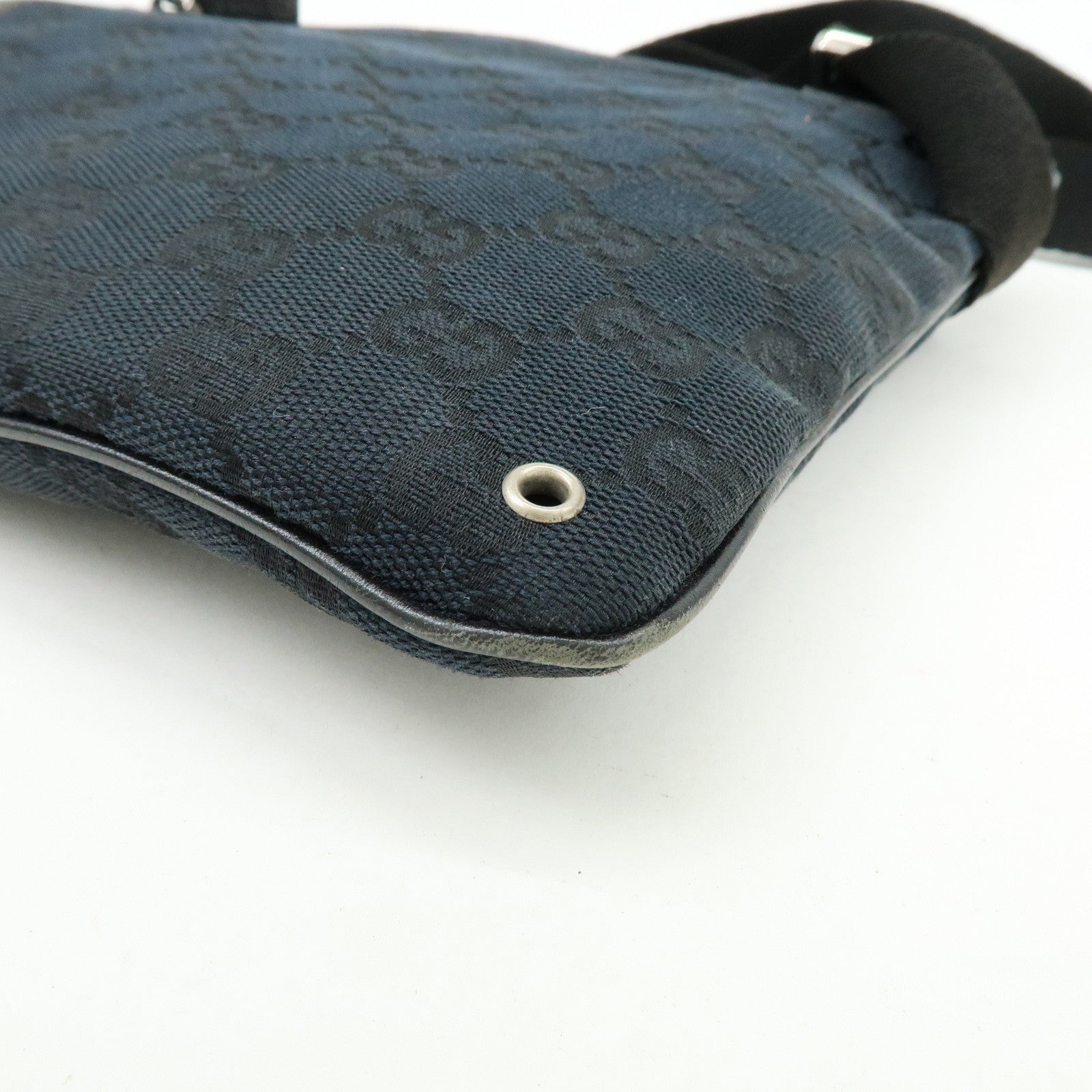 GUCCI GG Canvas Leather Shoulder Bag Crossbody Bag Black 90476