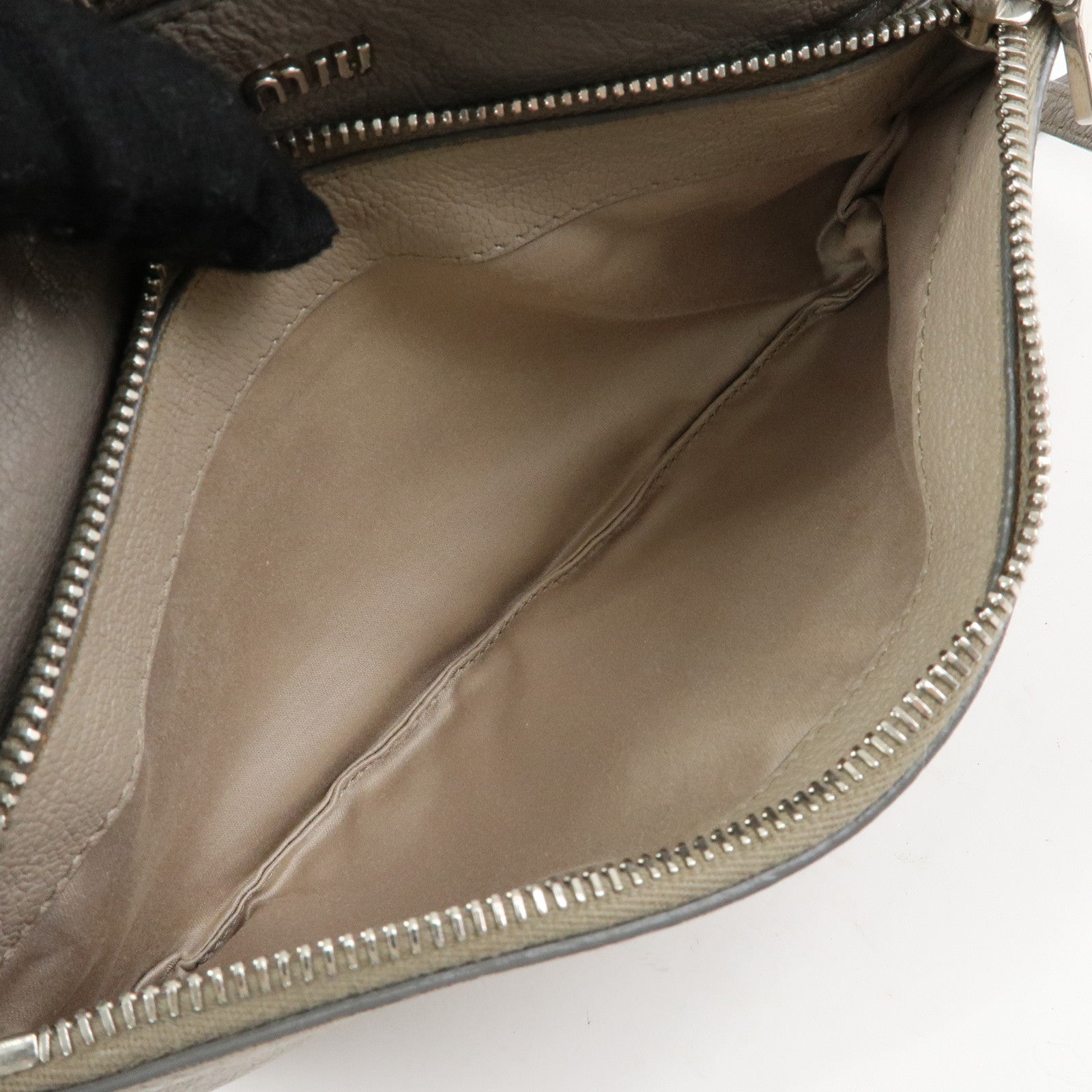 MIU MIU MADRAS Leather Shoulder Bag Crossbody Bag Gray RP0369